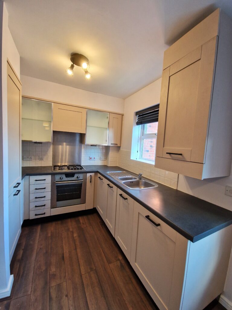 2-bed-flat-apartment-to-rent-let-agreed-racey-estates-estate-agent-letting-agent-warrington