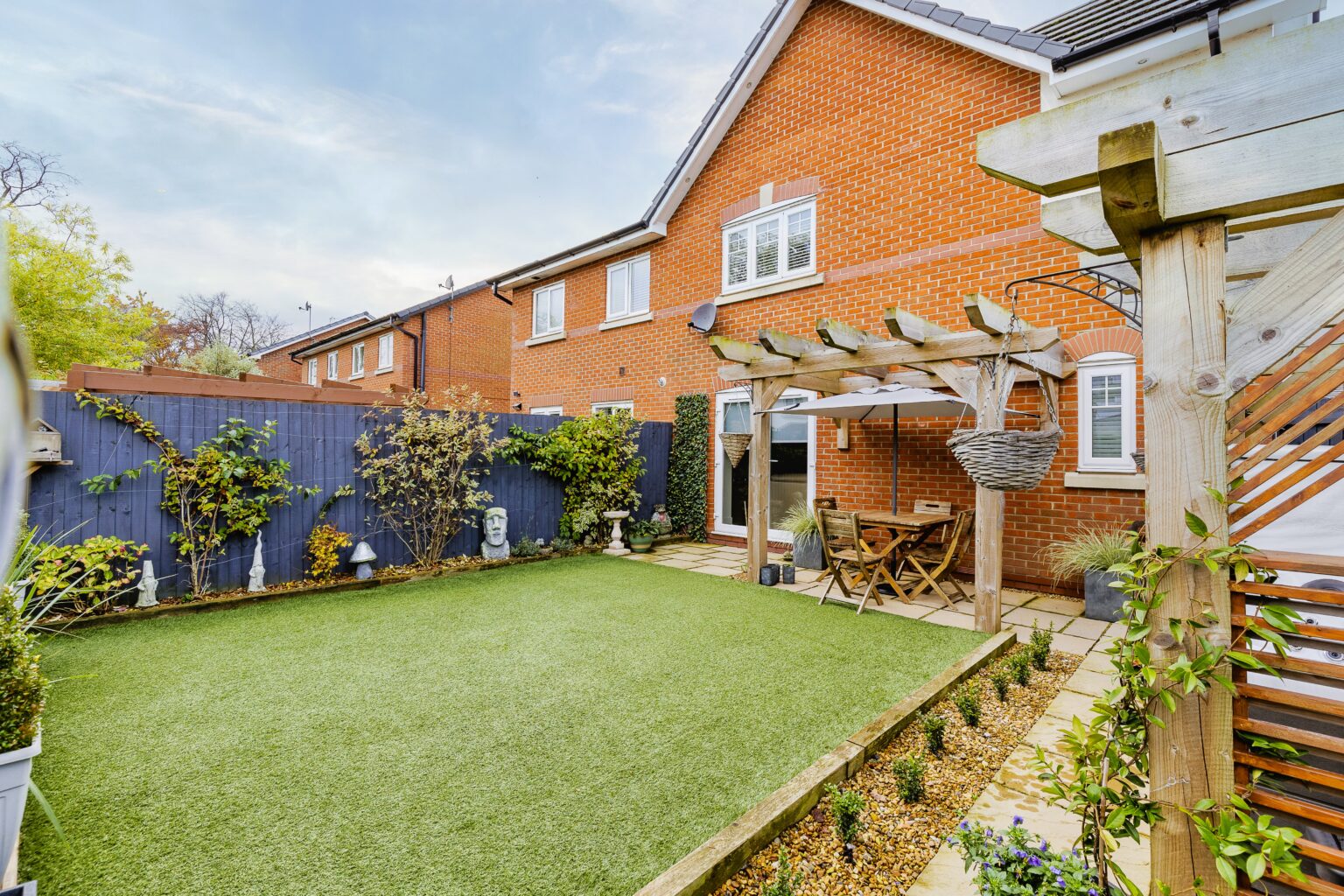 racey estates, estate agent semi-detached house for sale in newton-le-willows