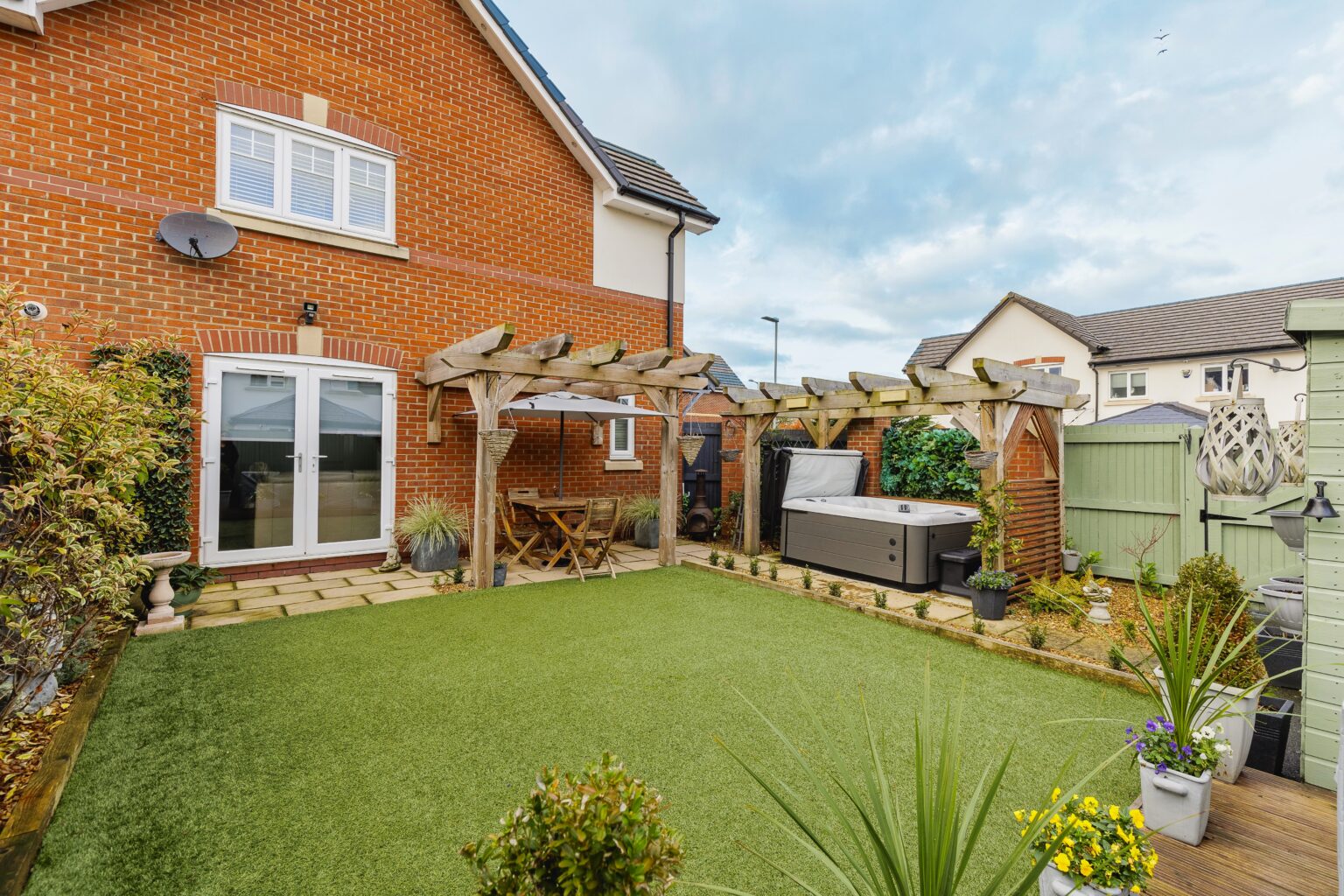 racey estates, estate agent semi-detached house for sale in newton-le-willows