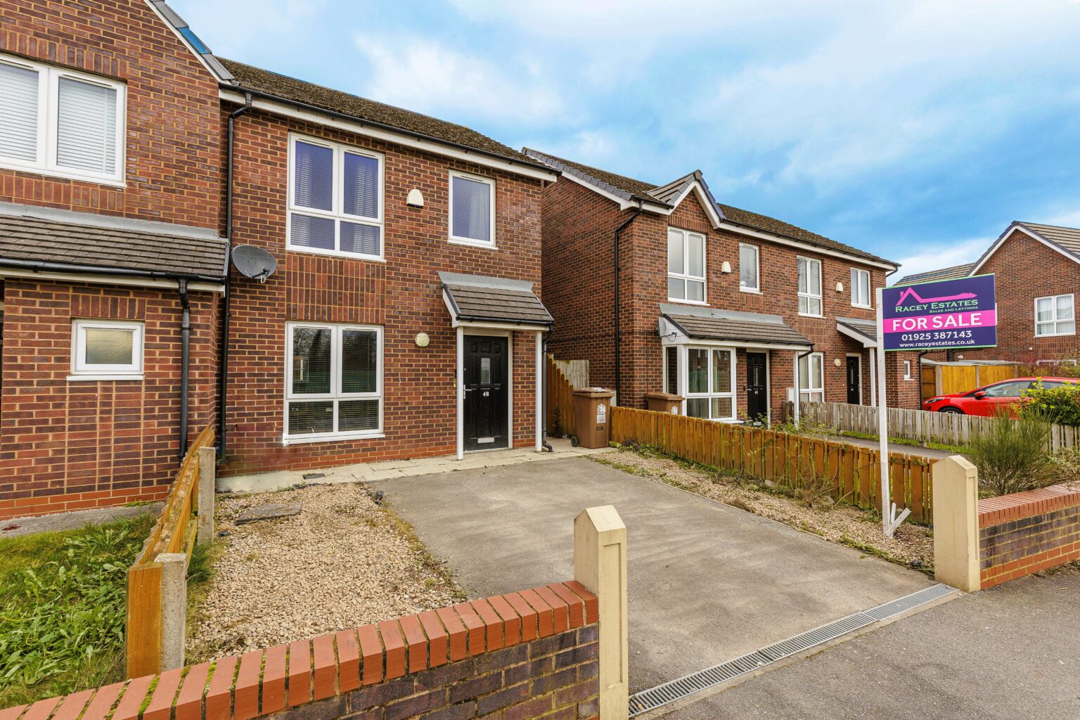2 bed semi-detached house for sale in Newton-le-willows