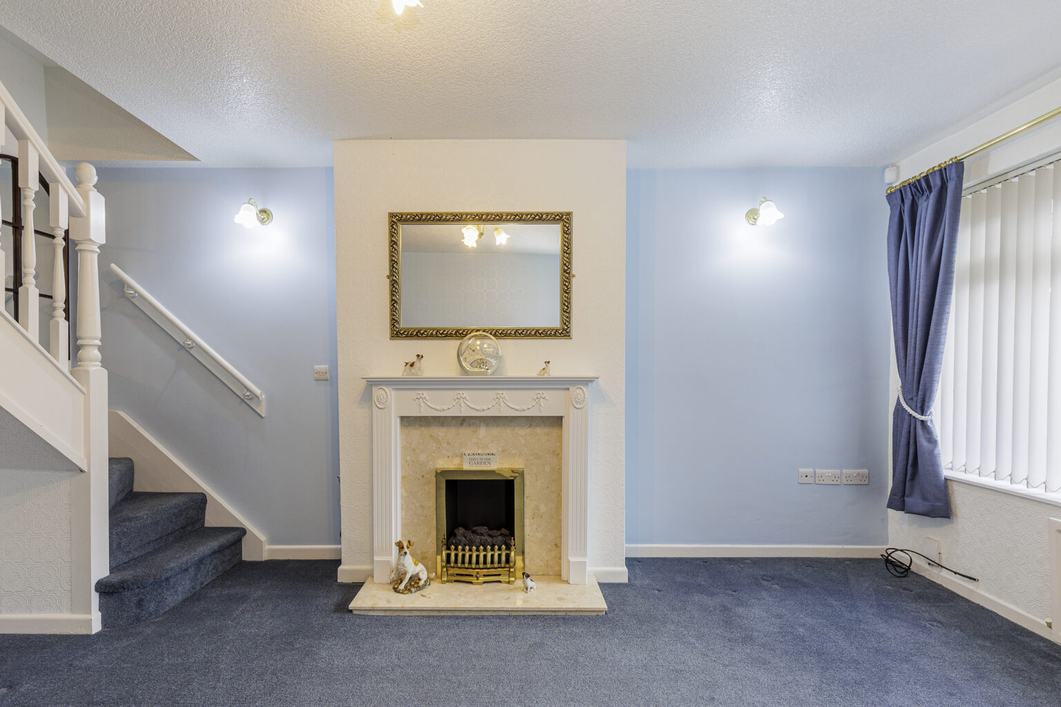 3 bed bungalow for sale in leigh