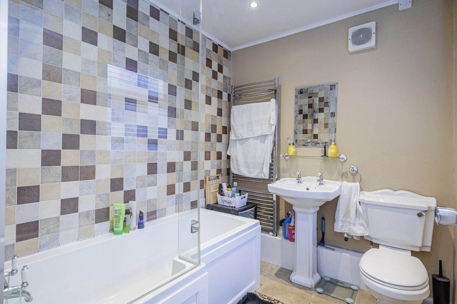 3 bedroom semi-detached house for sale in Newton-le-Willows