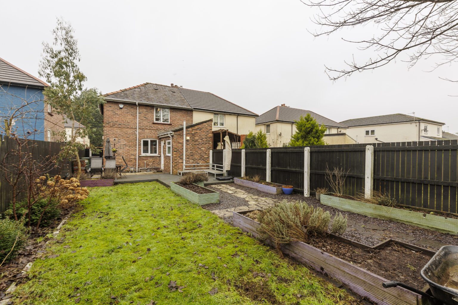 3 bedroom semi-detached house for sale in Newton-le-Willows