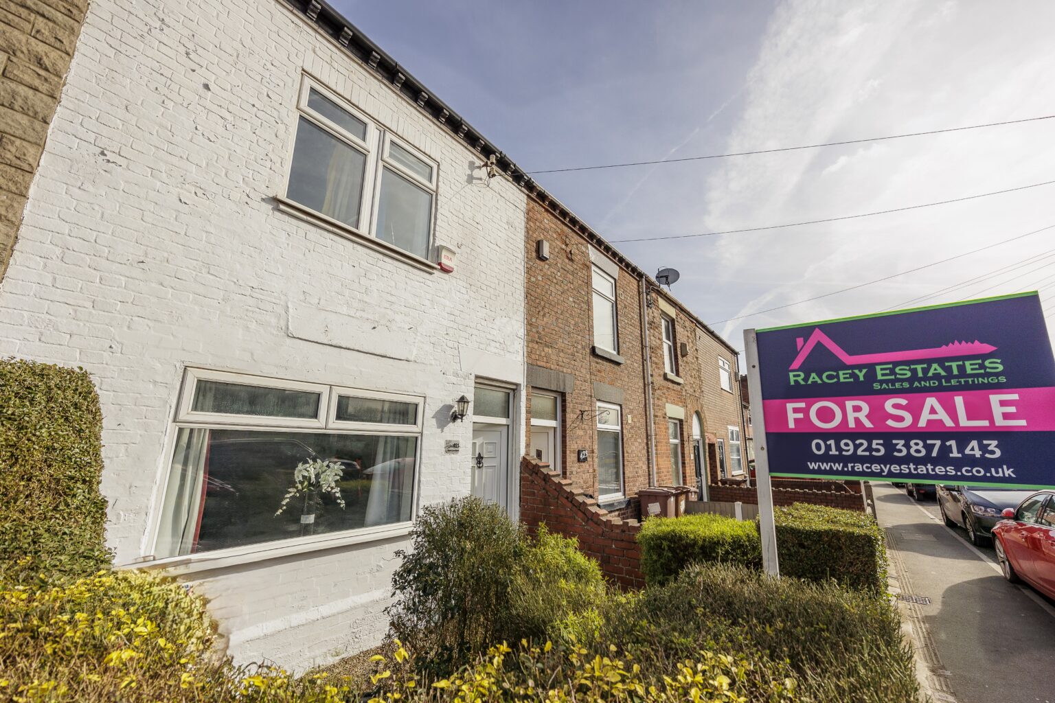 3-Bedroom Mid-Terrace House For Sale In St Helens