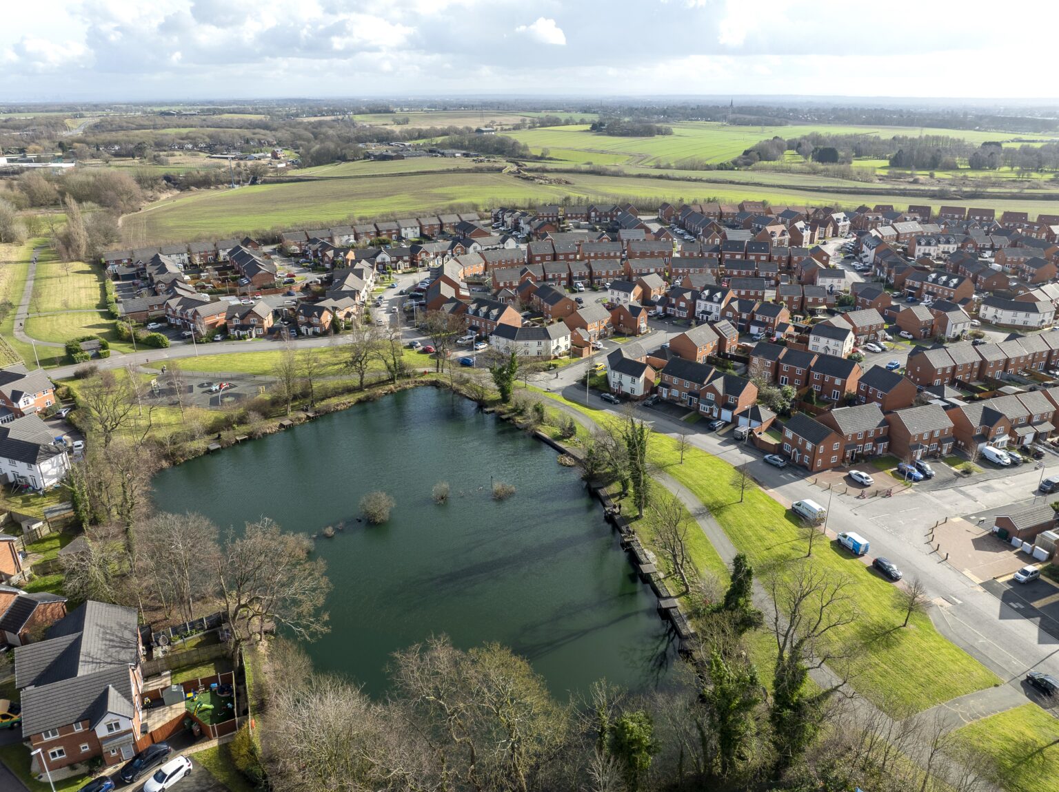 2 bed terraced house for sale in Newton-le-willows