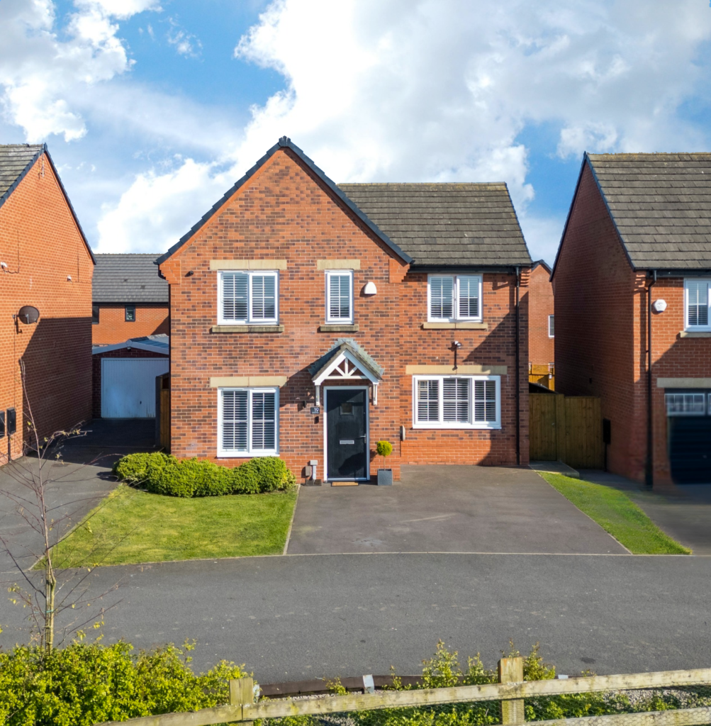 exceptional 4 bedroom detached home for sale on Peacock Close, Newton-le-Willows