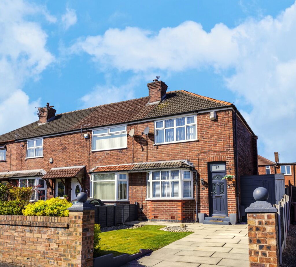 Spacious 2-Bed End-Terrace Home For Sale in Newton-le-Willows