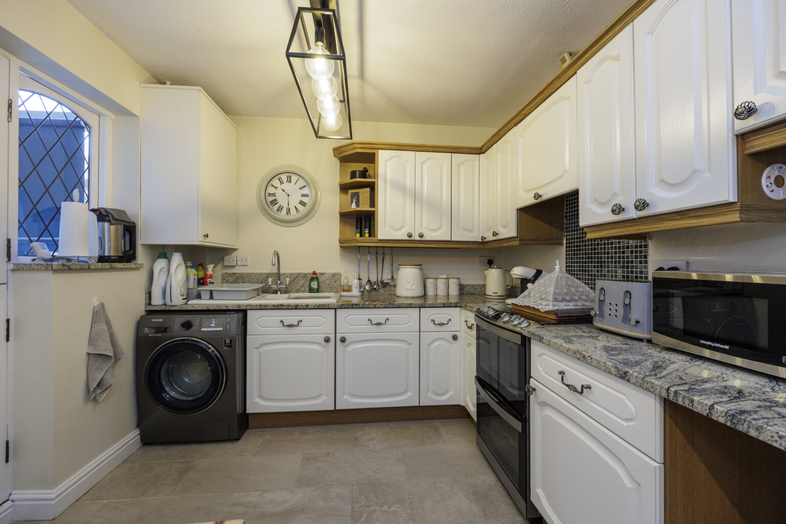 Beautiful 3 Bedroom End-Terraced Home For Sale in Callands, Warrington
