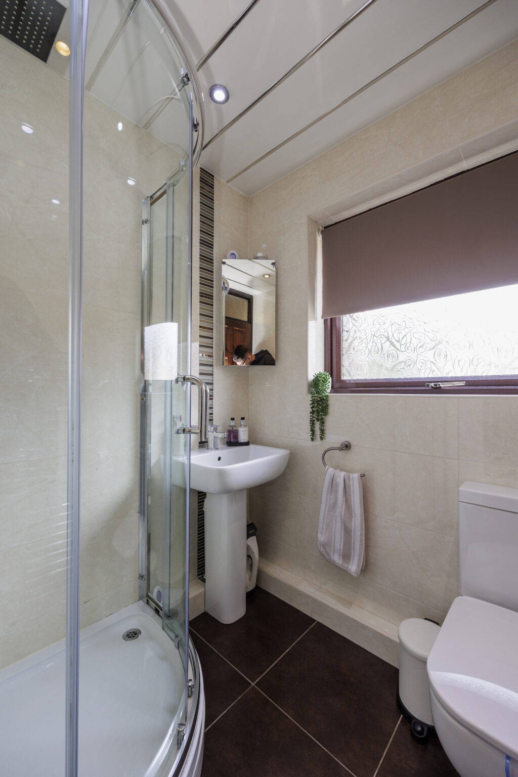 Beautiful 3 Bedroom End-Terraced Home For Sale in Callands, Warrington