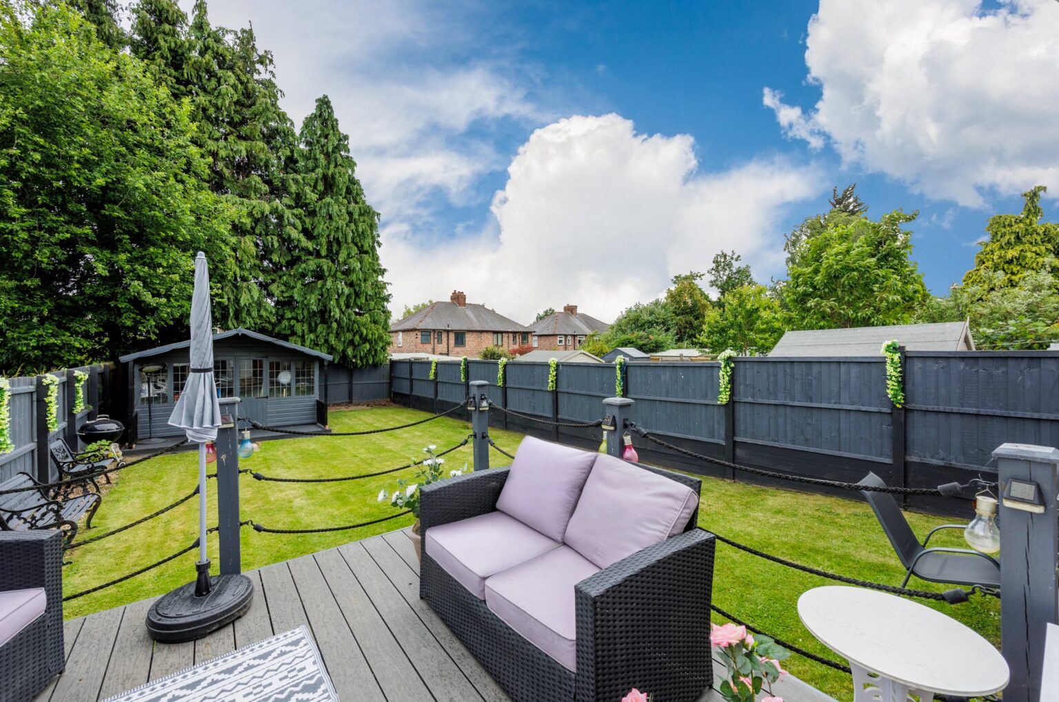 Spacious 3 Bedroom Semi-Detached Home For Sale in Newton-le-willows (WA12)