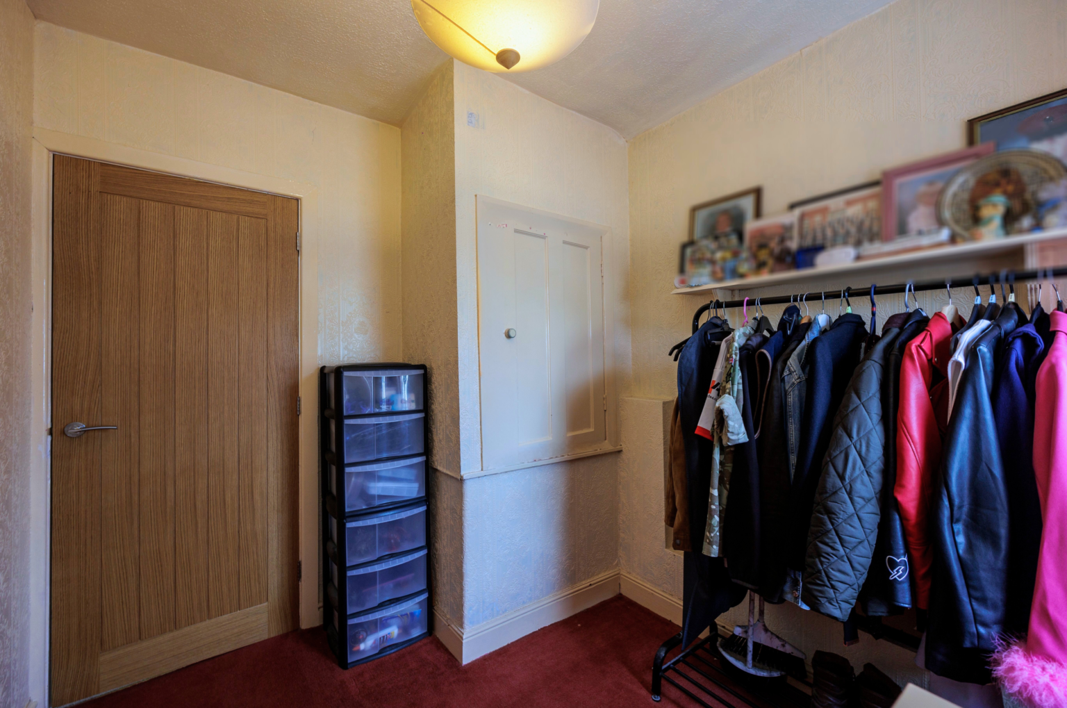 Spacious 3 Bedroom Semi-Detached Home For Sale in Newton-le-willows (WA12)