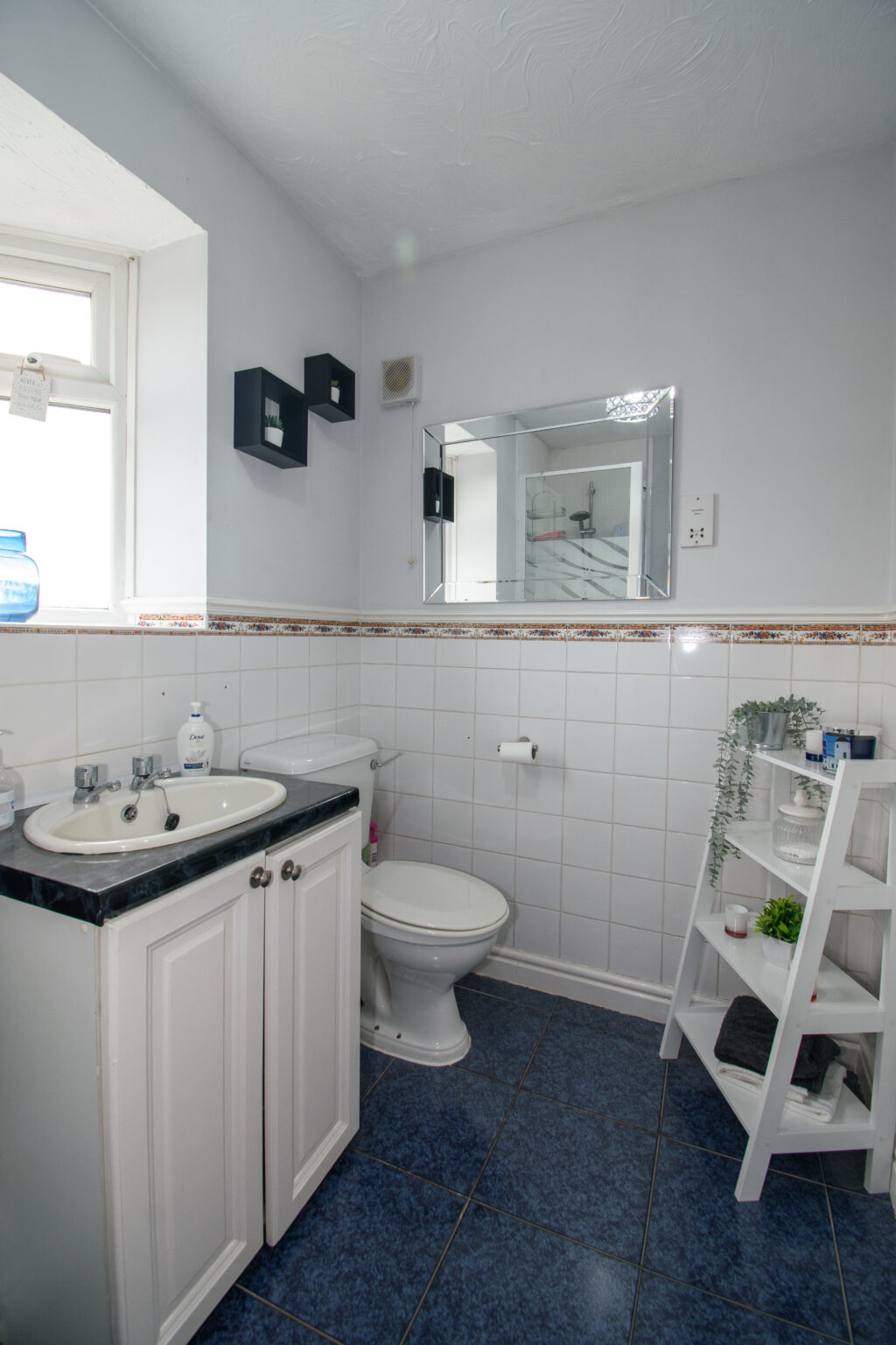 Spacious and Versatile 4/5 Bedroom Detached Family Home For Sale in Newton-le-Willows (WA12)