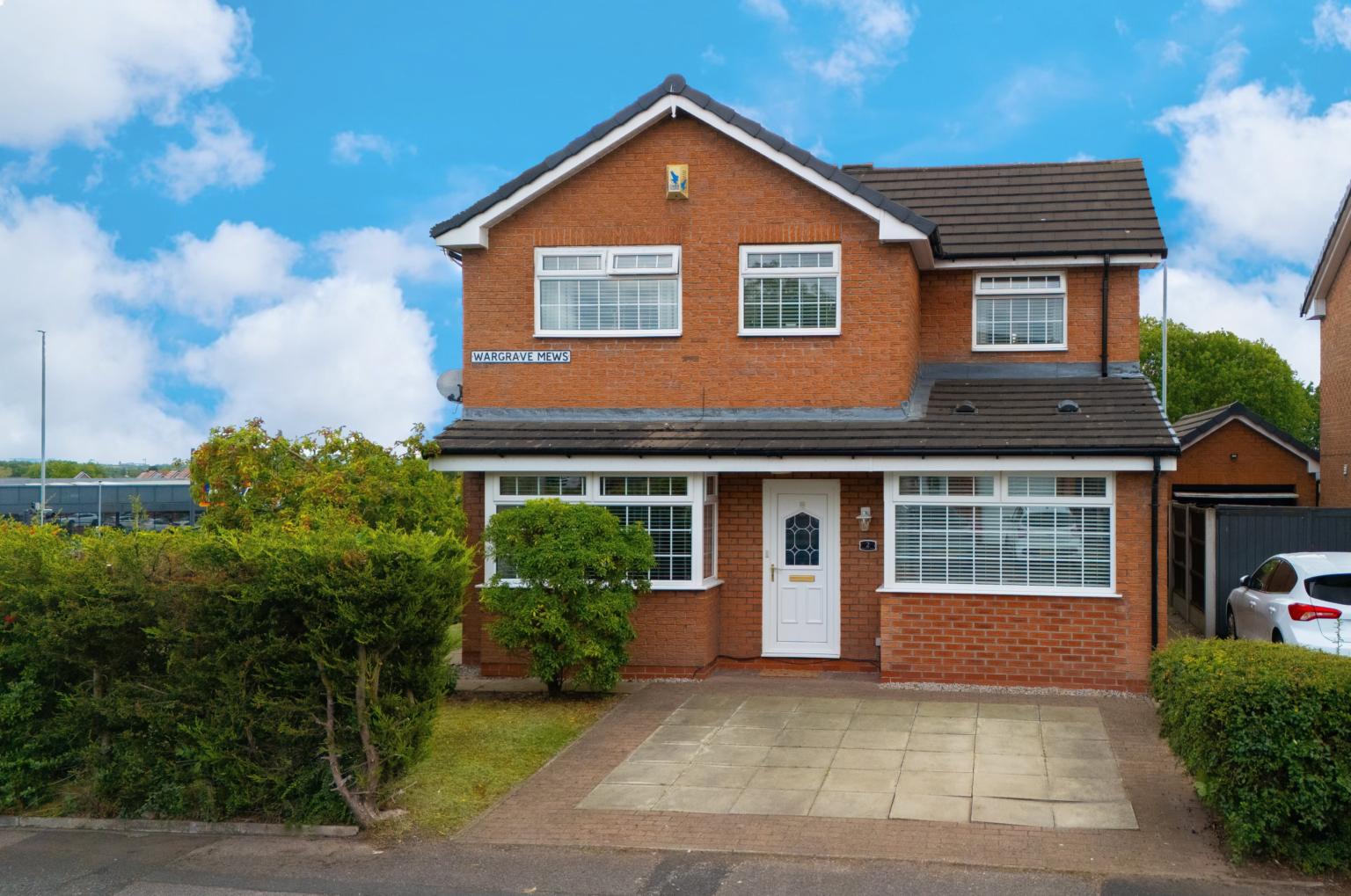 Spacious and Versatile 4/5 Bedroom Detached Family Home For Sale in Newton-le-Willows (WA12)