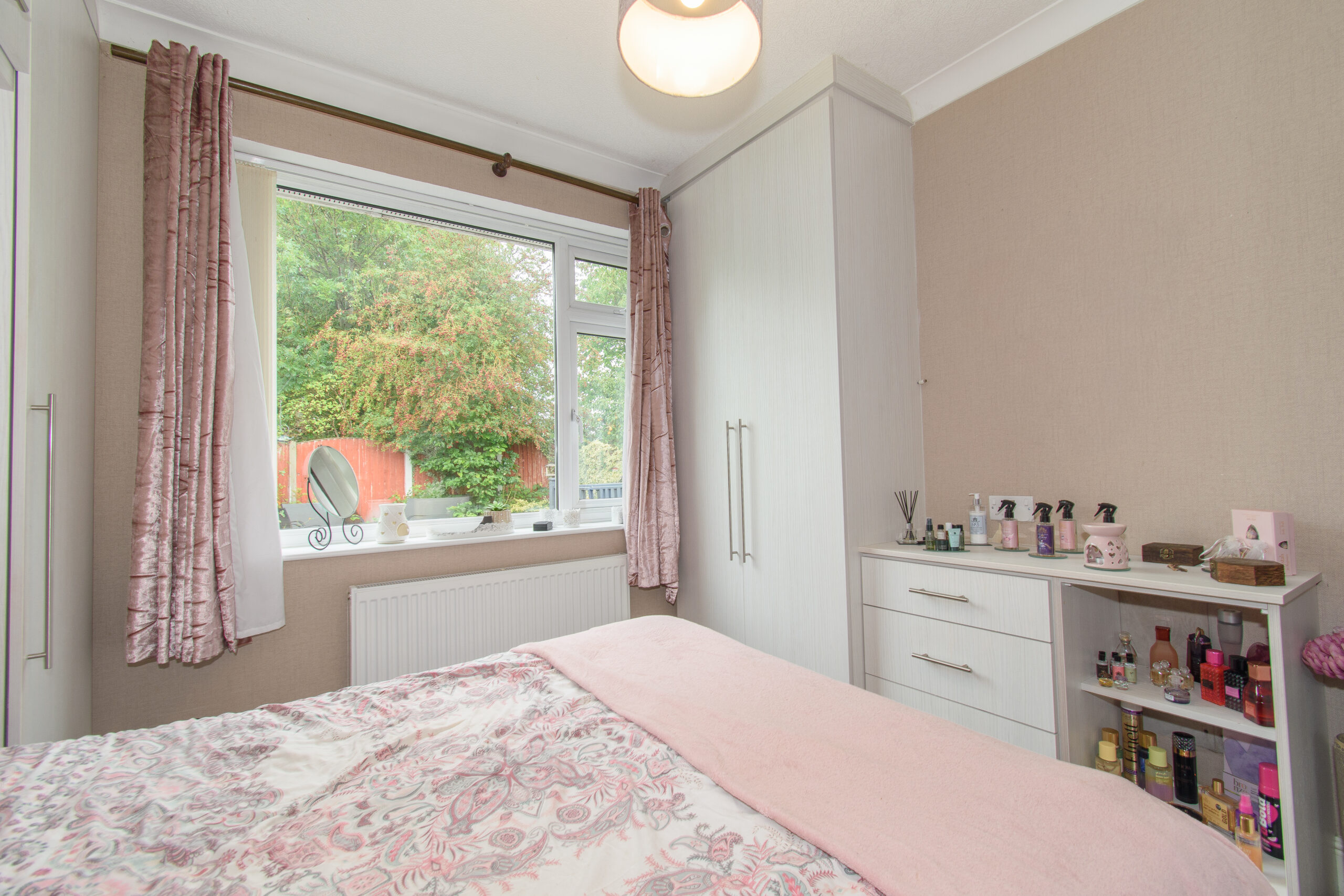 DSC_0099 Charming 2 Bedroom Semi-Detached Bungalow For Sale in Paddington, Warrington (WA1)