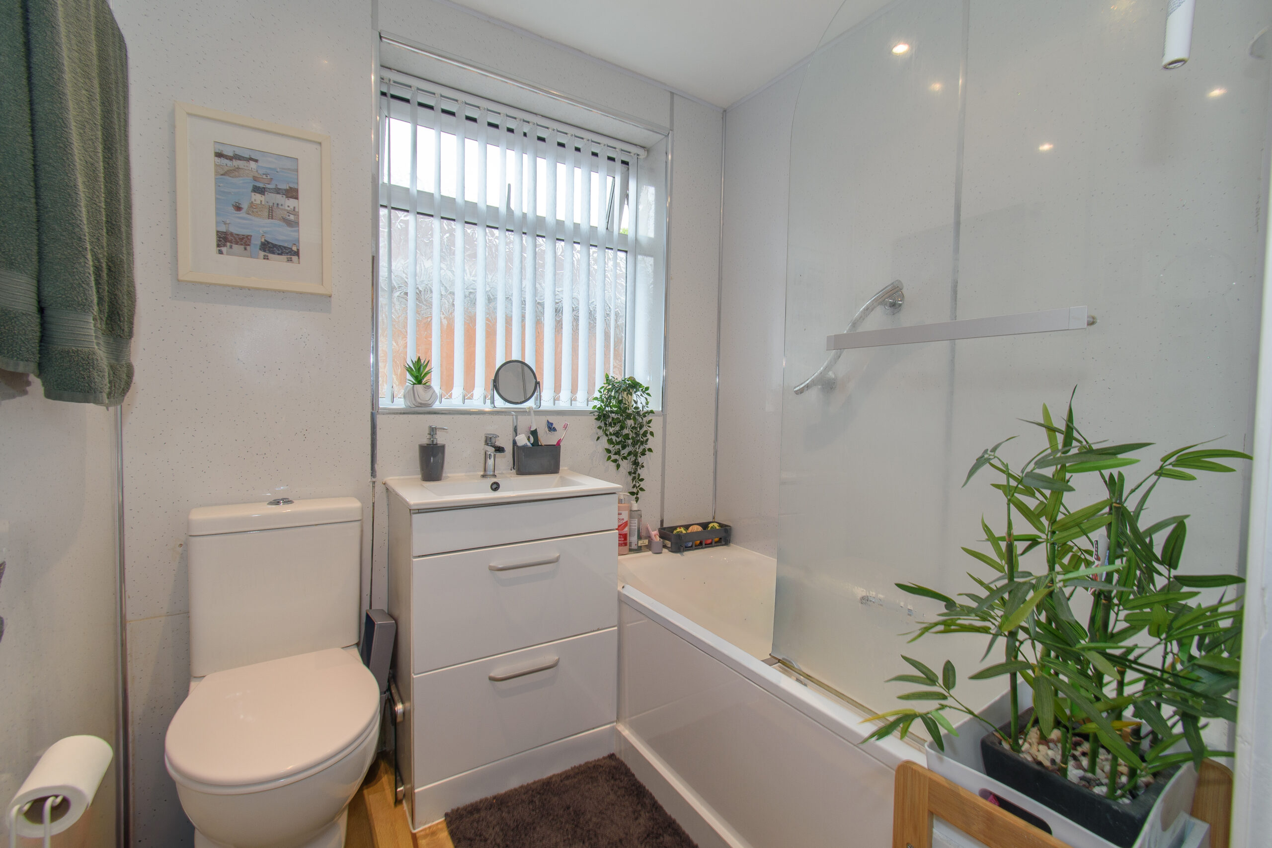 DSC_0102 Charming 2 Bedroom Semi-Detached Bungalow For Sale in Paddington, Warrington (WA1)
