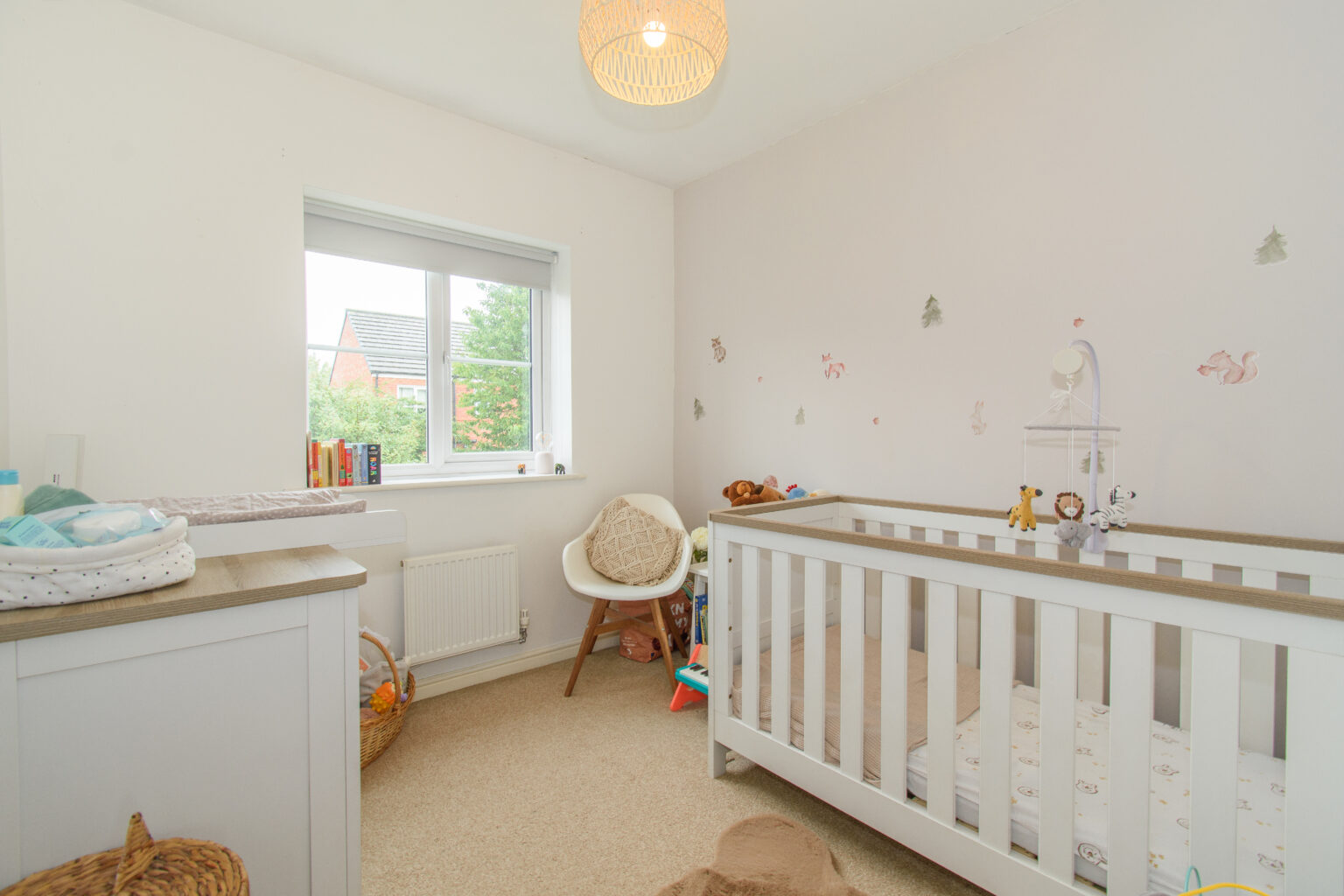 Spacious 4 Bedroom Detached Family Home For Sale in Newton-le-Willows (WA12)