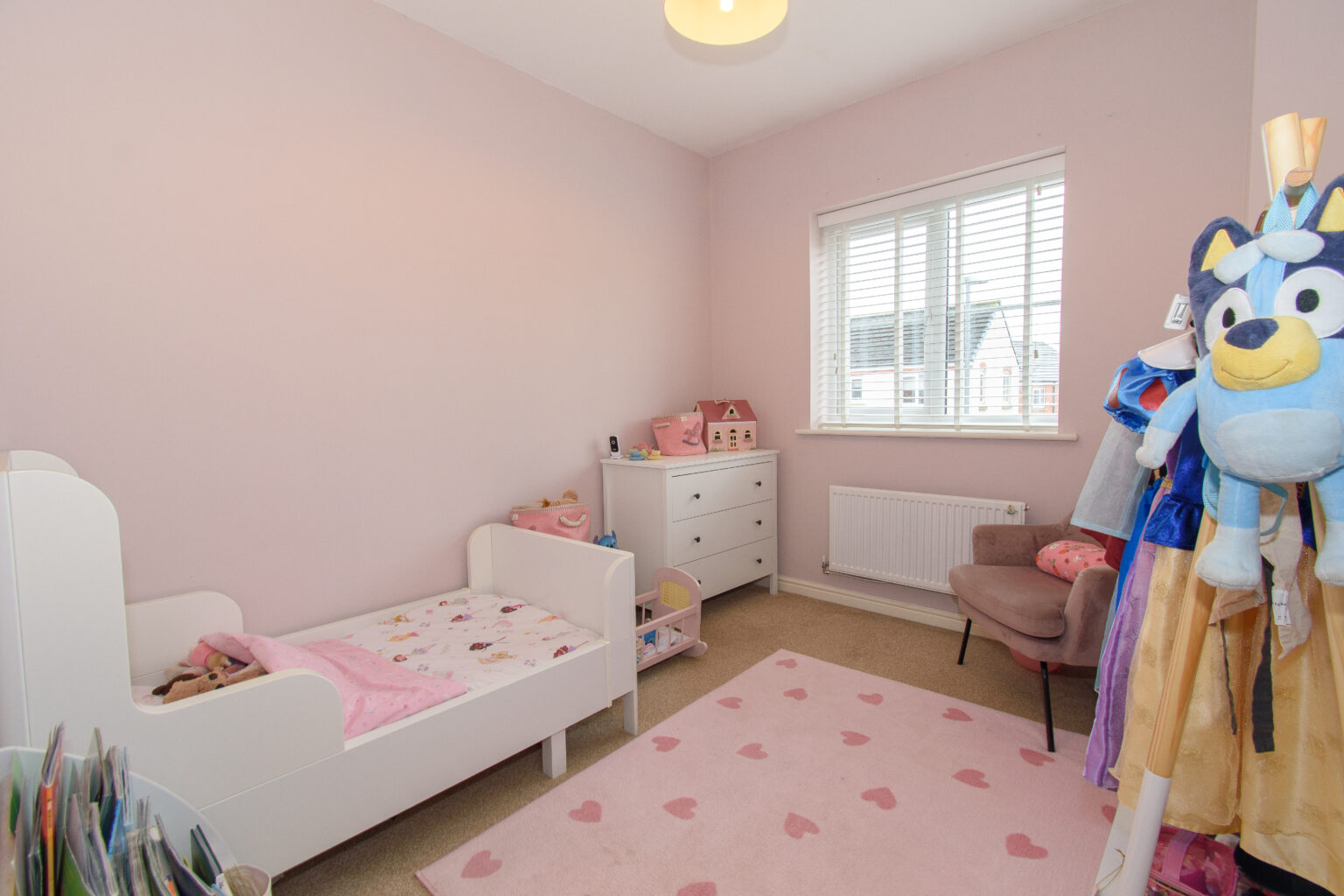 Spacious 4 Bedroom Detached Family Home For Sale in Newton-le-Willows (WA12)