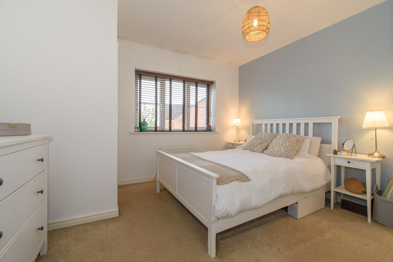 Spacious 4 Bedroom Detached Family Home For Sale in Newton-le-Willows (WA12)