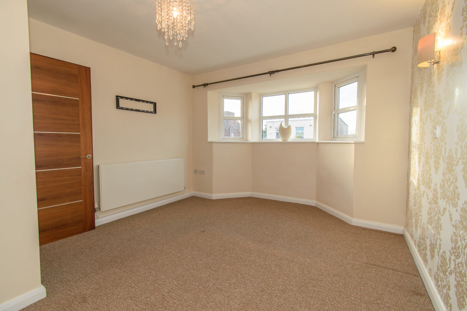 Modern 4/5 Bedroom Detached House For Sale in Haydock (WA11)