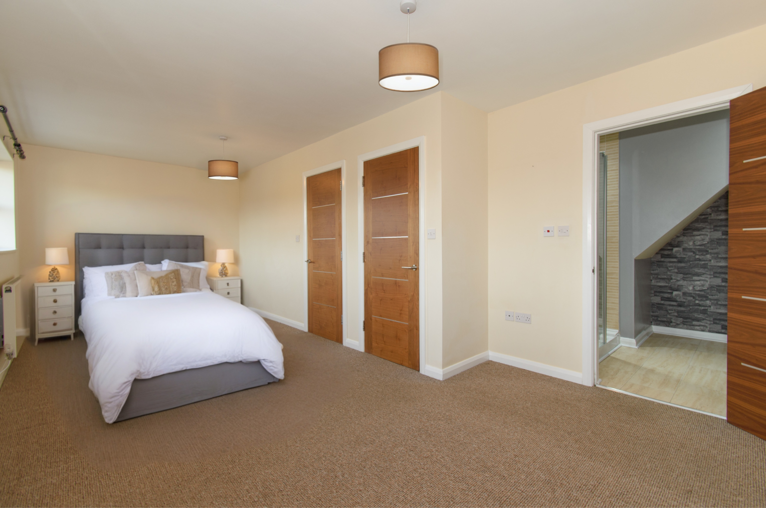 Modern 4/5 Bedroom Detached House For Sale in Haydock (WA11)