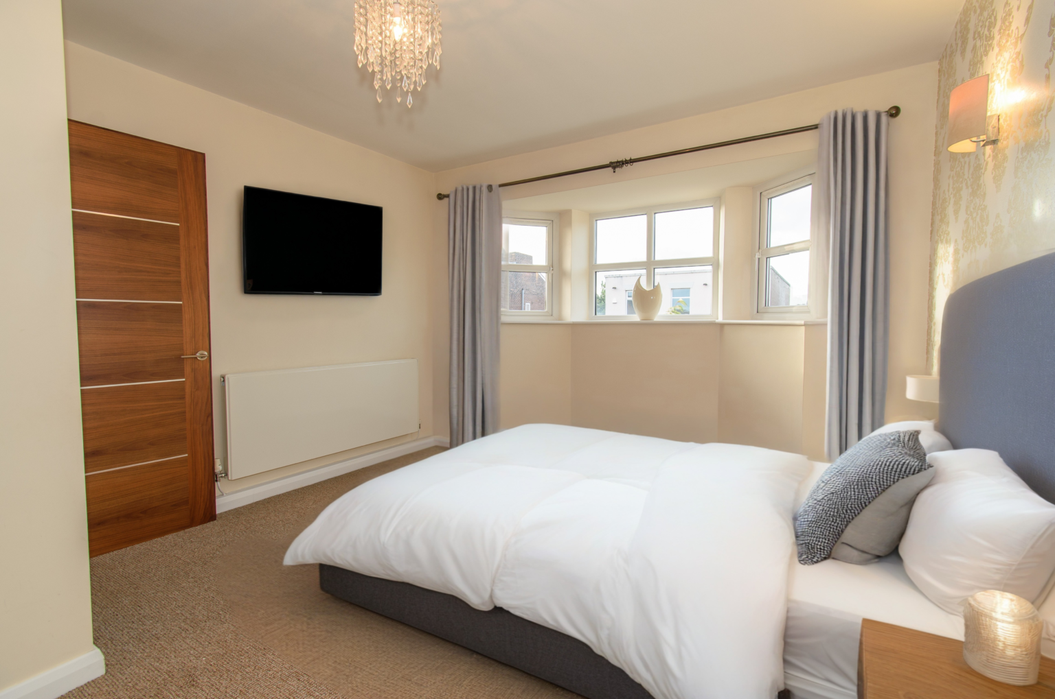 Modern 4/5 Bedroom Detached House For Sale in Haydock (WA11)