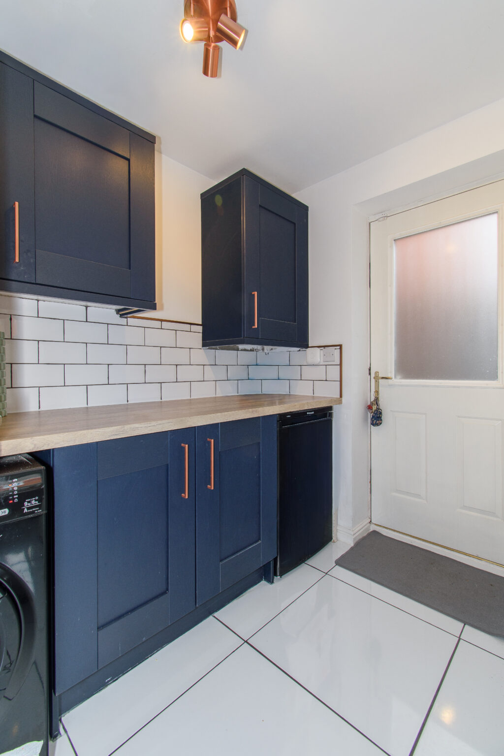 Beautifully Updated 3 Bedroom Detached Home For Sale in Newton-Le-Willows (WA12)