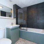 Luxury, Fully Renovated & Furnished 2 bedroom apartment To Let in Warrington town centre (WA1)