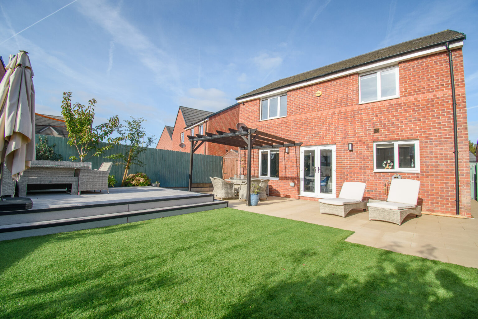 beautifully presented 4-bedroom detached family home for sale in Golborne WA3