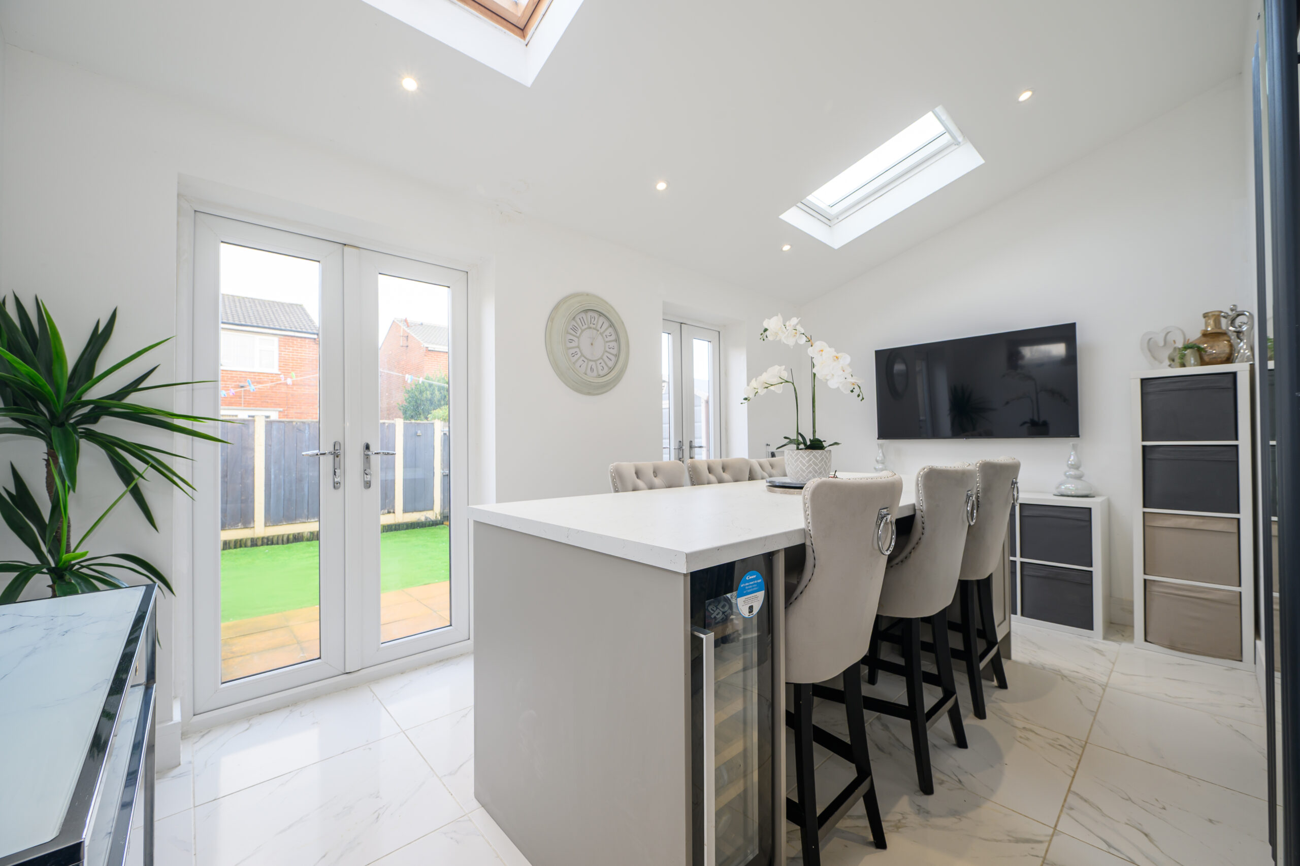 Beautifully Renovated 3 Bedroom Terraced Home For Sale in Newton-le-Willows (WA12) Beautifully Renovated 3 Bedroom Terraced Home For Sale in Newton-le-Willows (WA12)