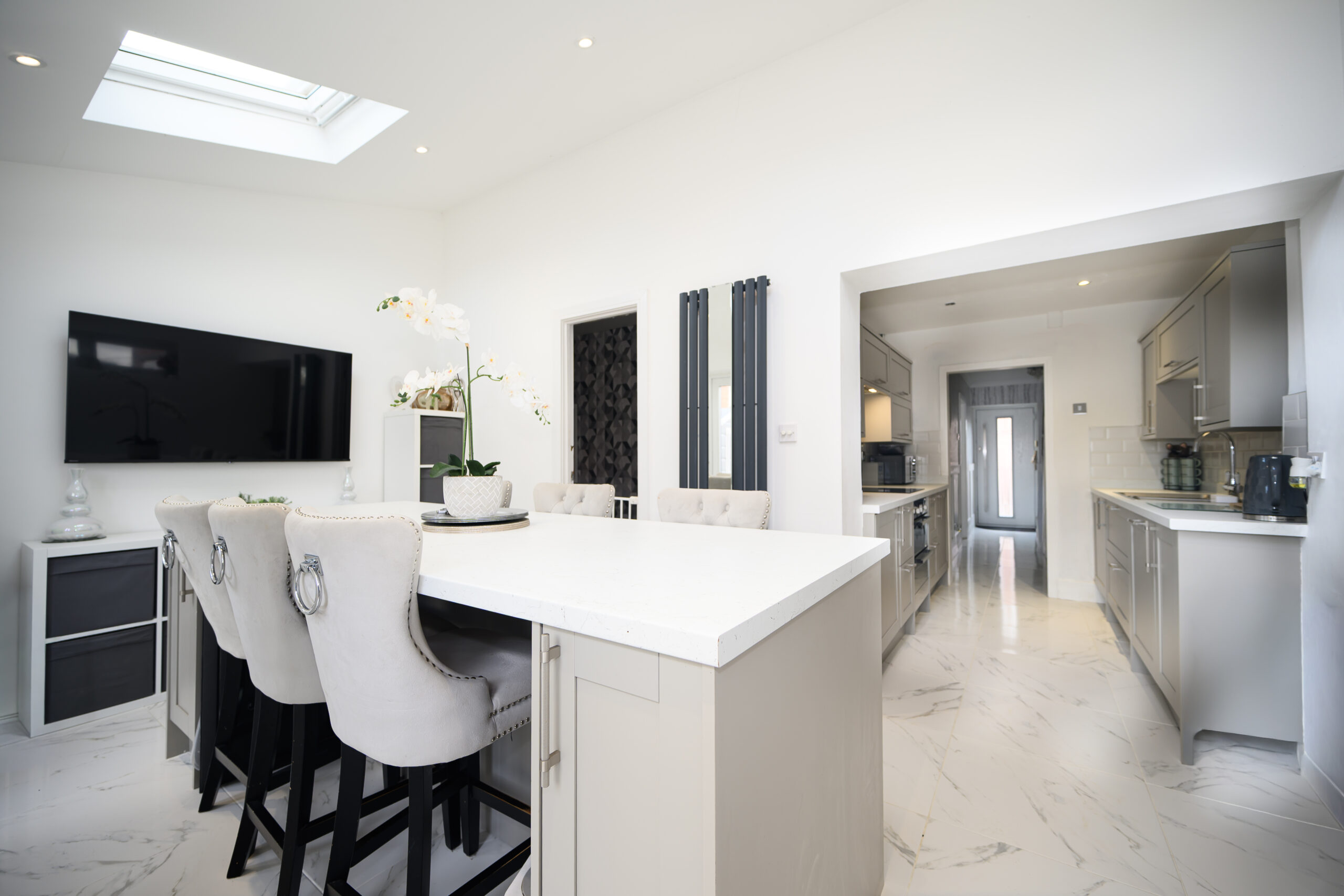 Beautifully Renovated 3 Bedroom Terraced Home For Sale in Newton-le-Willows (WA12) Beautifully Renovated 3 Bedroom Terraced Home For Sale in Newton-le-Willows (WA12)