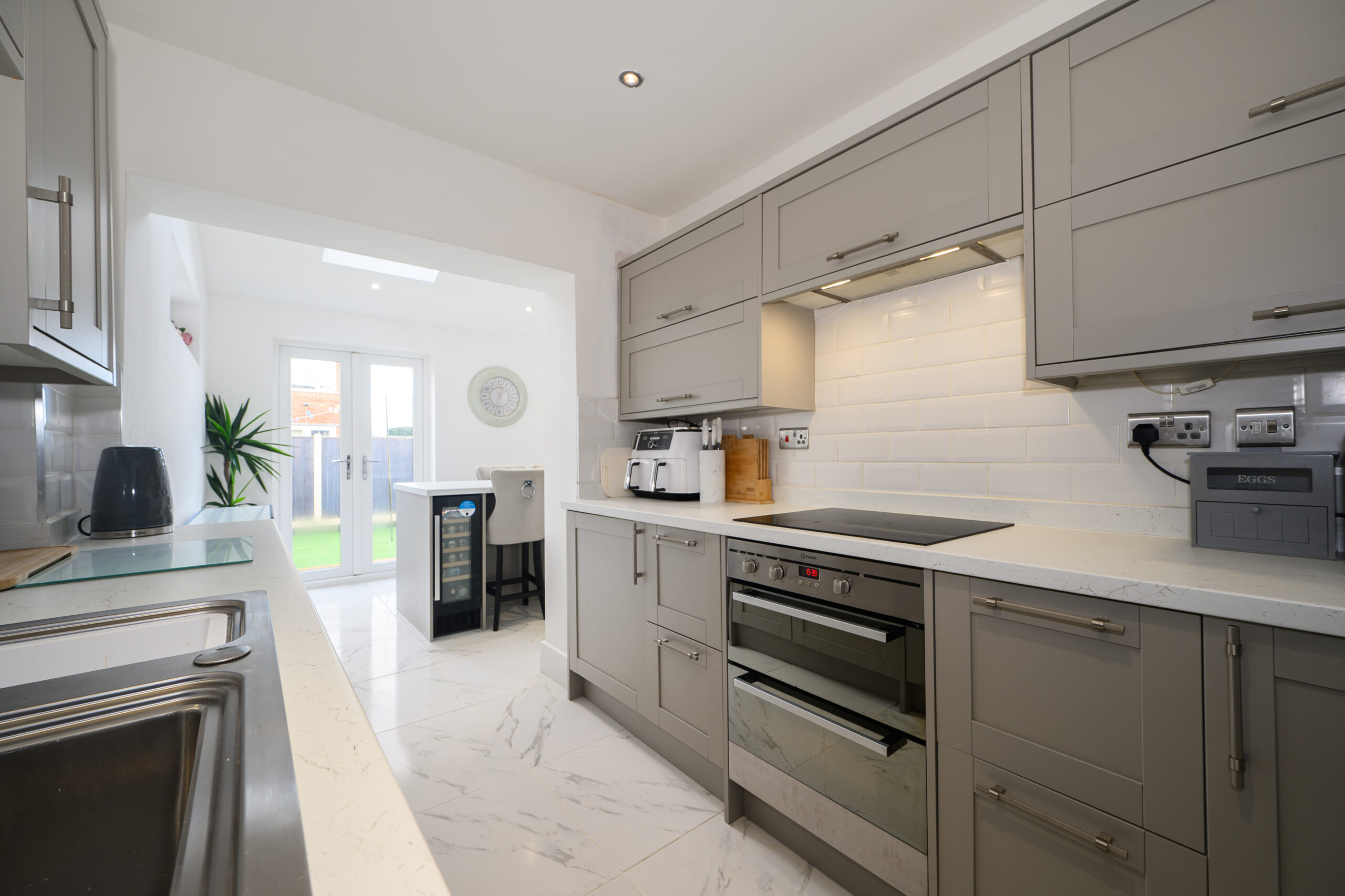 Beautifully Renovated 3 Bedroom Terraced Home For Sale in Newton-le-Willows (WA12) Beautifully Renovated 3 Bedroom Terraced Home For Sale in Newton-le-Willows (WA12)