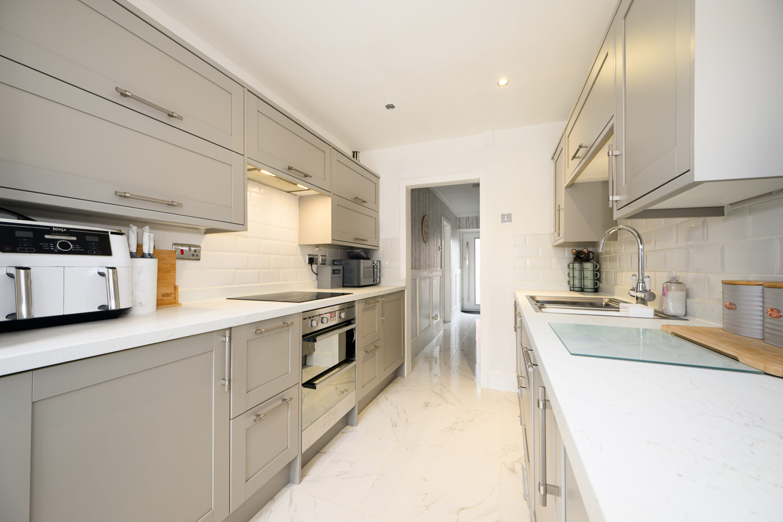 Beautifully Renovated 3 Bedroom Terraced Home For Sale in Newton-le-Willows (WA12) Beautifully Renovated 3 Bedroom Terraced Home For Sale in Newton-le-Willows (WA12)