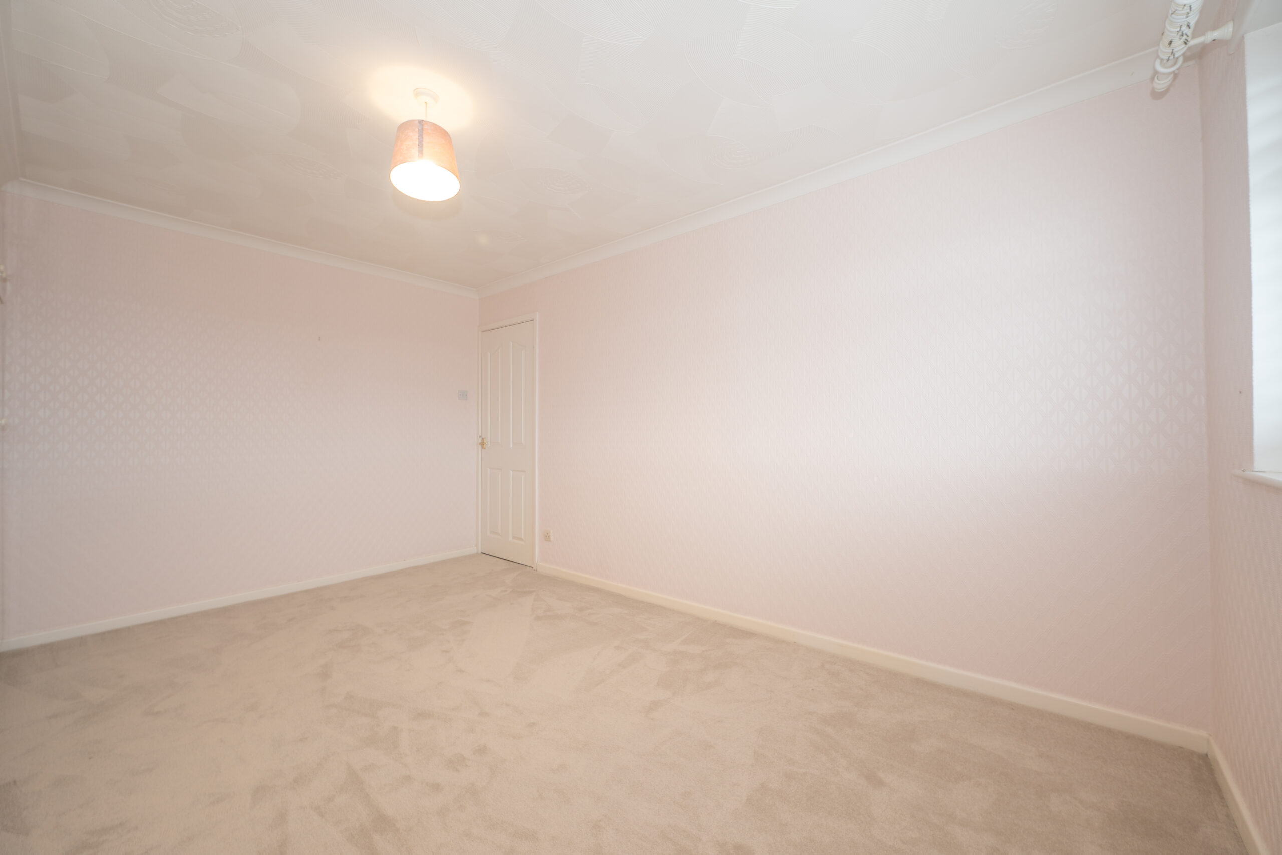 Beautifully Maintained 3 Bedroom Semi-Detached Home For Sale in Newton-Le-Willows (WA12) Beautifully Maintained 3 Bedroom Semi-Detached Home For Sale in Newton-Le-Willows (WA12)