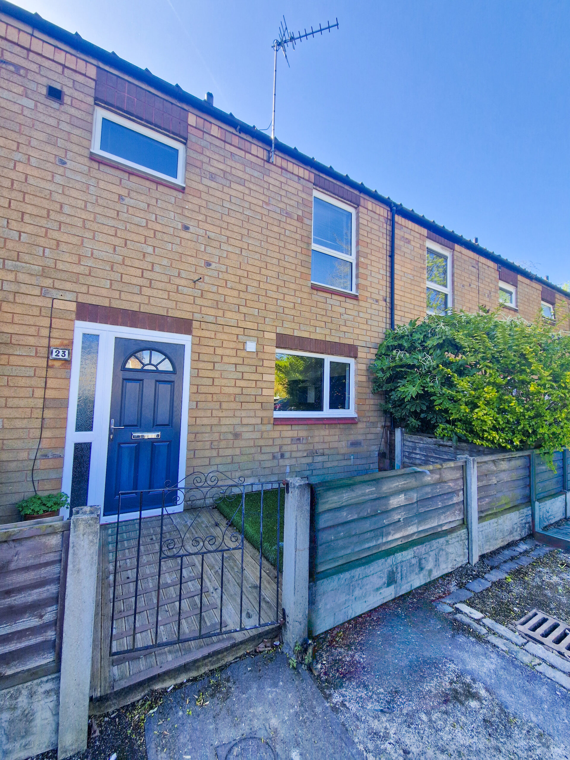 4-Bedroom House Share (HMO) – Rooms Available in Birchwood, Warrington (WA3) by Racey Estates 4-Bedroom House Share (HMO) – Rooms Available in Birchwood, Warrington (WA3) by Racey Estates