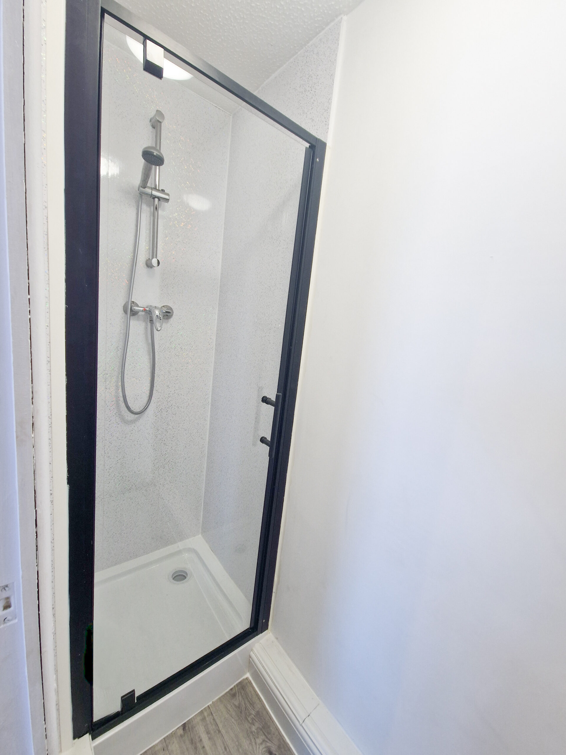 4-Bedroom House Share (HMO) – Rooms Available in Birchwood, Warrington (WA3) by Racey Estates 4-Bedroom House Share (HMO) – Rooms Available in Birchwood, Warrington (WA3) by Racey Estates