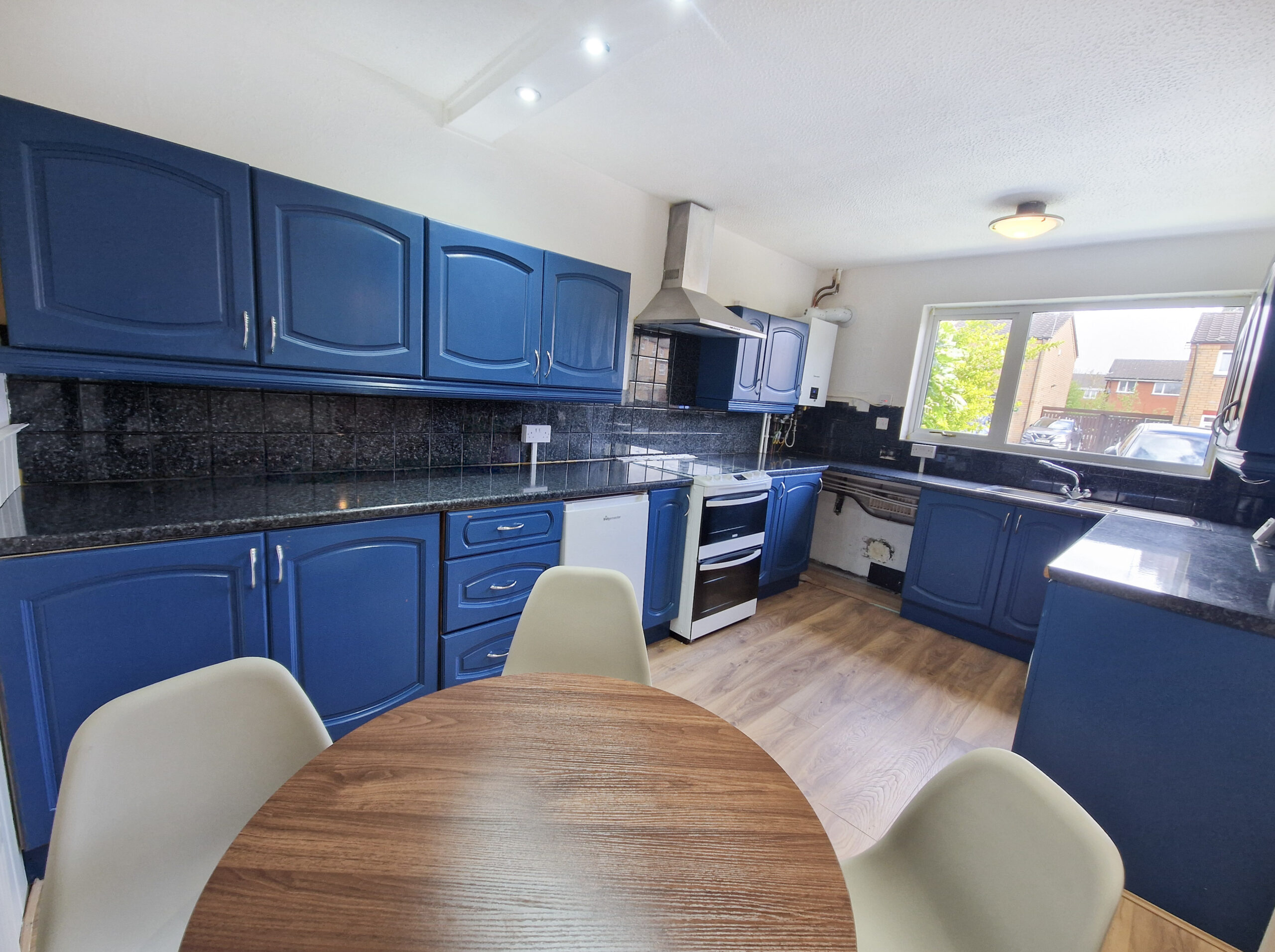 4-Bedroom House Share (HMO) – Rooms Available in Birchwood, Warrington (WA3) by Racey Estates 4-Bedroom House Share (HMO) – Rooms Available in Birchwood, Warrington (WA3) by Racey Estates