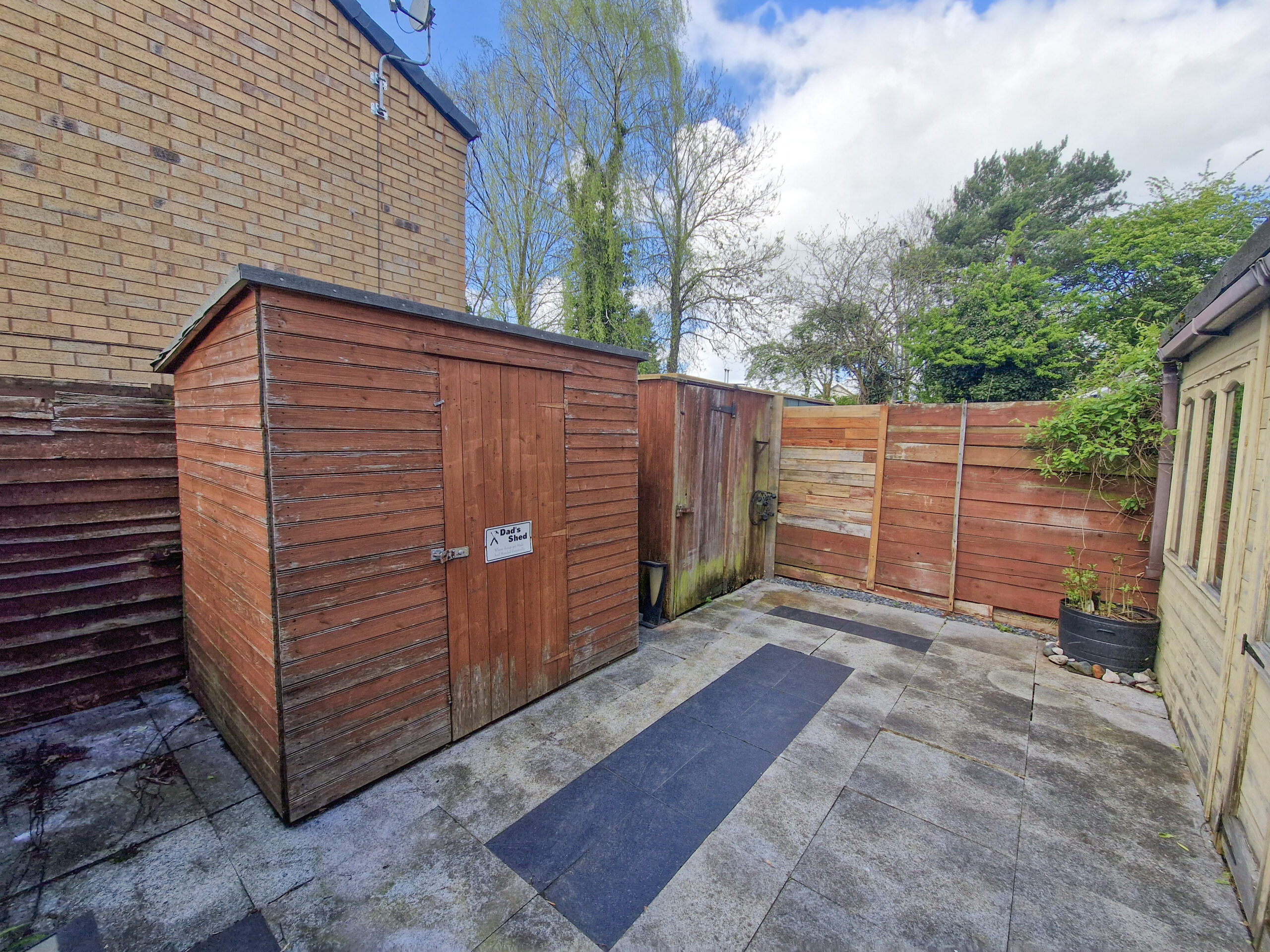 4-Bedroom House Share (HMO) – Rooms Available in Birchwood, Warrington (WA3) by Racey Estates 4-Bedroom House Share (HMO) – Rooms Available in Birchwood, Warrington (WA3) by Racey Estates