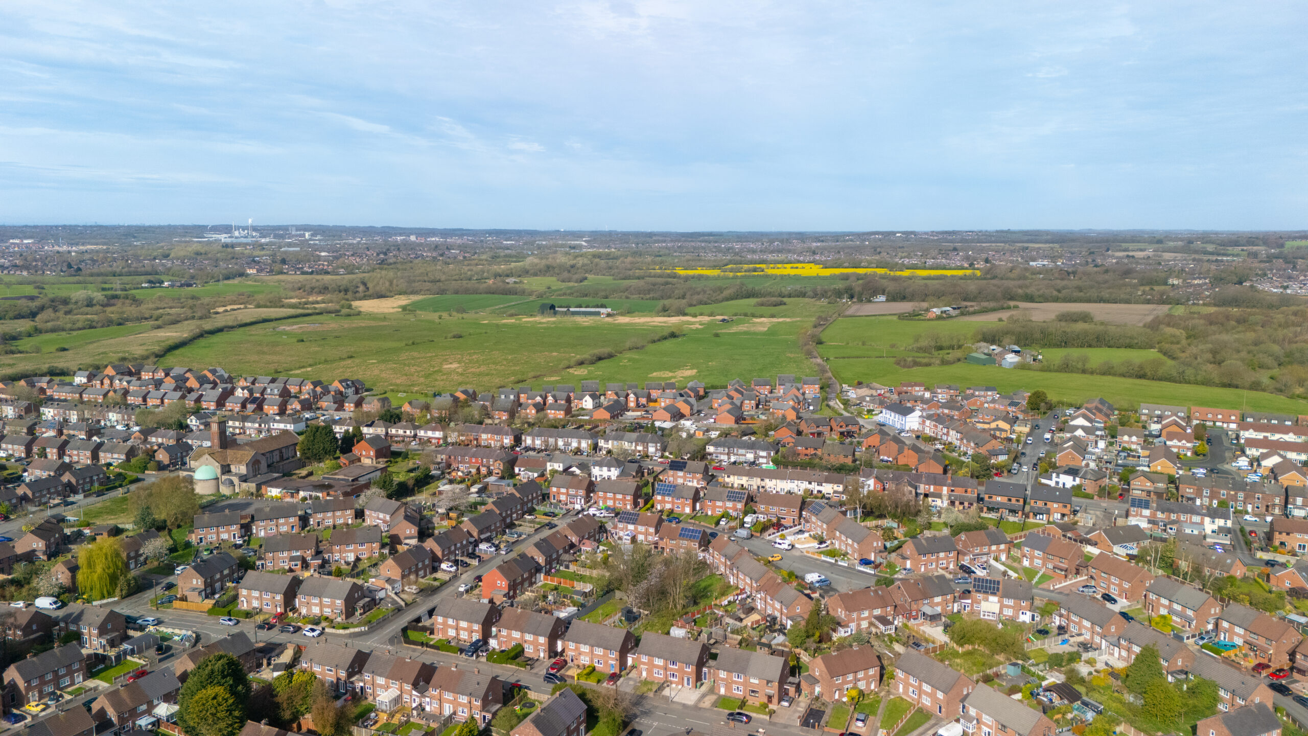 3 Bedroom Semi-Detached Family Home for Sale in Newton-le-Willows (WA12) 3 Bedroom Semi-Detached Family Home for Sale in Newton-le-Willows (WA12)