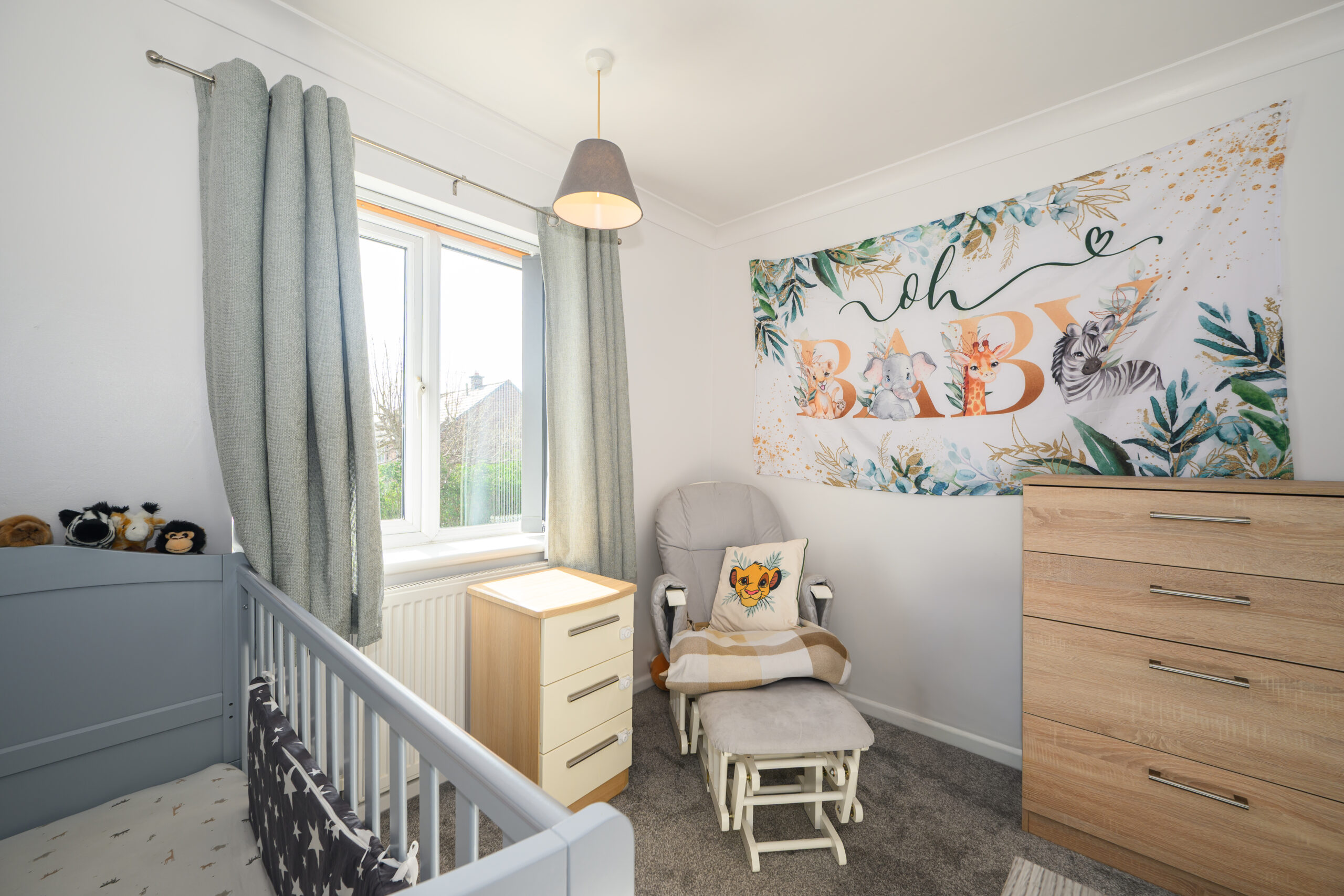 3 Bedroom Semi-Detached Family Home for Sale in Newton-le-Willows (WA12) 3 Bedroom Semi-Detached Family Home for Sale in Newton-le-Willows (WA12)