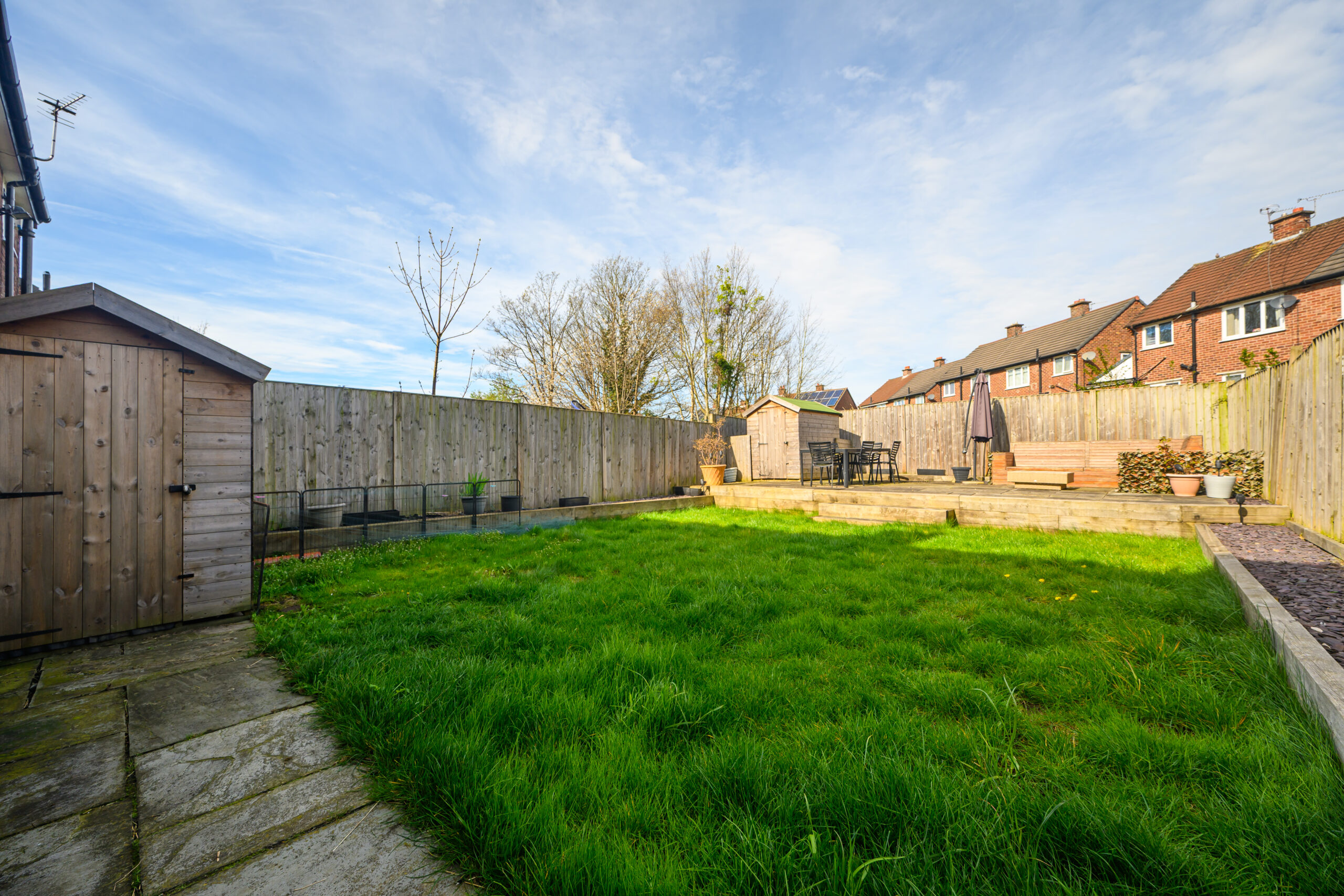 3 Bedroom Semi-Detached Family Home for Sale in Newton-le-Willows (WA12) 3 Bedroom Semi-Detached Family Home for Sale in Newton-le-Willows (WA12)