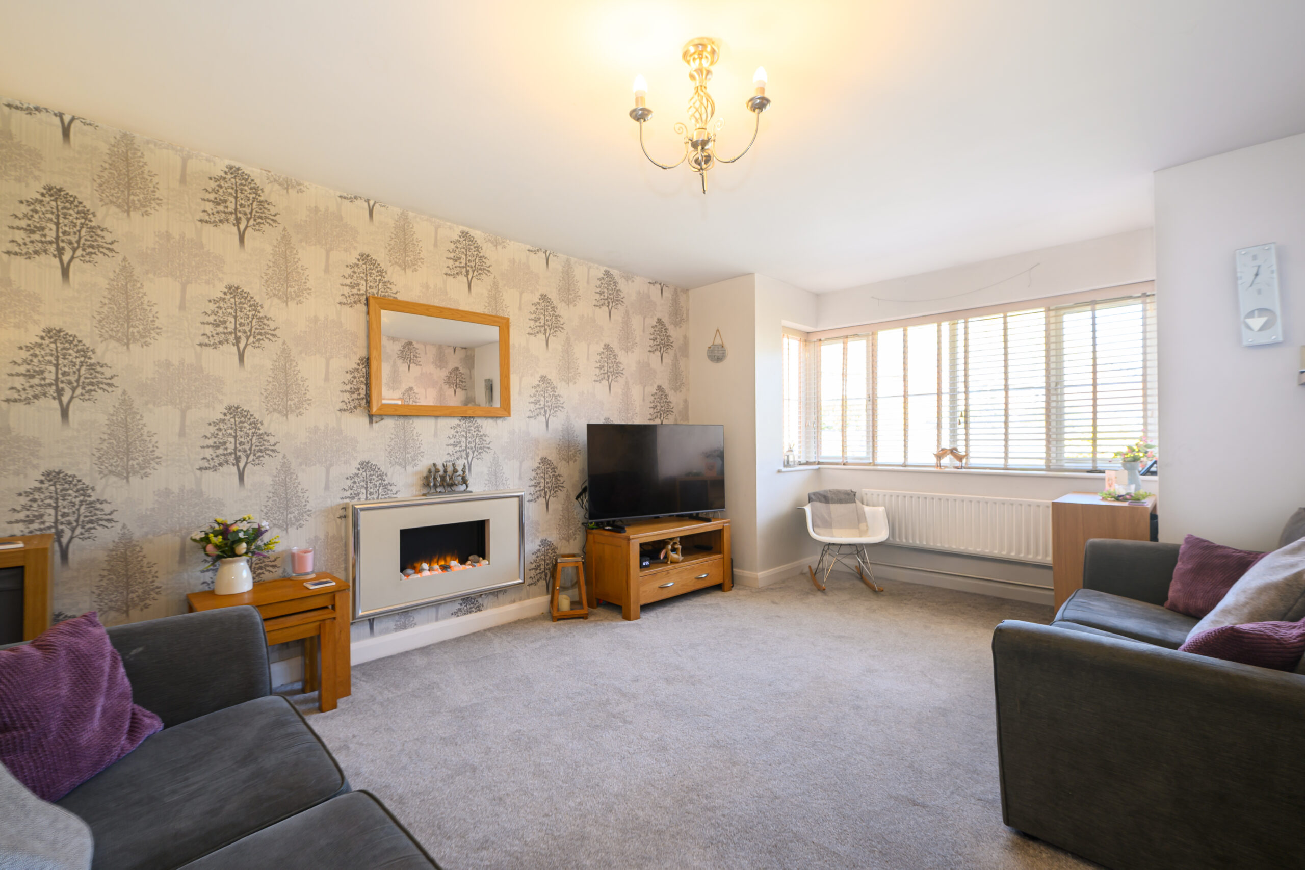 Spacious 4 Bedroom Detached House For Sale In Padgate, Warrington (WA2) Spacious 4 Bedroom Detached House For Sale In Padgate, Warrington (WA2)