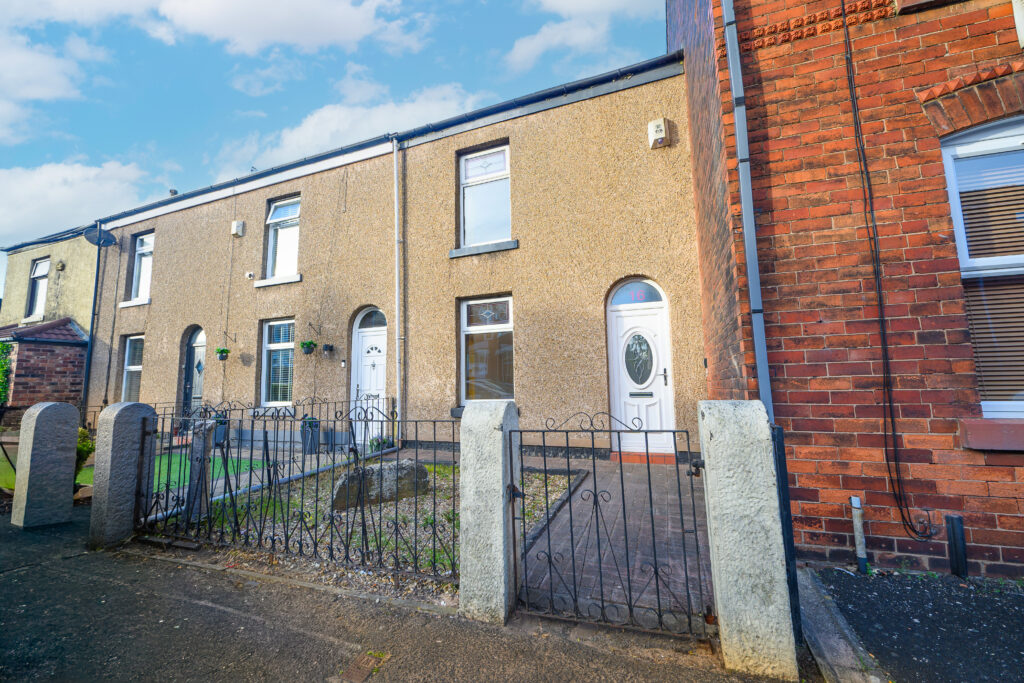 Freshly Renovated 3 Bedroom Home For Sale in Newton-Le-Willows (WA12 8LU)