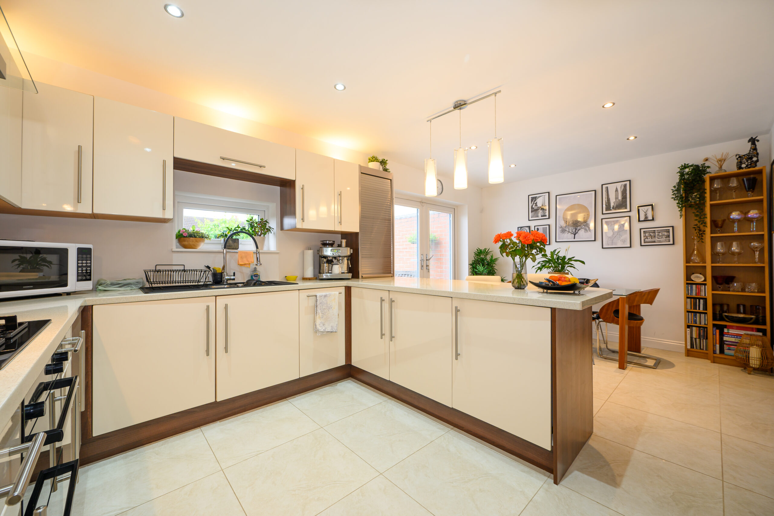 Immaculate 2 Bedroom Semi-Detached Property For Sale in Lowton (WA3) Immaculate 2 Bedroom Semi-Detached Property For Sale in Lowton (WA3)
