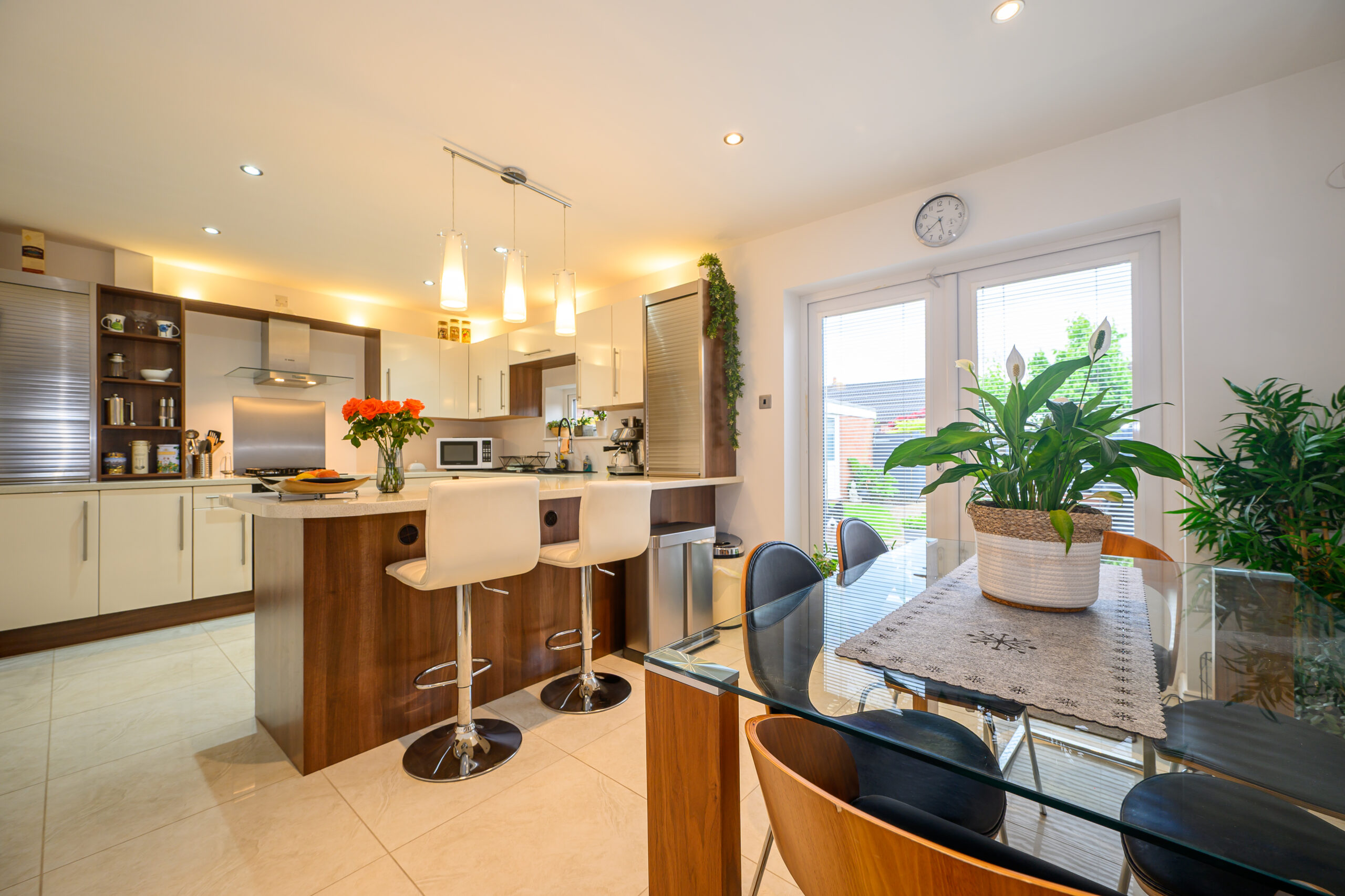 Immaculate 2 Bedroom Semi-Detached Property For Sale in Lowton (WA3) Immaculate 2 Bedroom Semi-Detached Property For Sale in Lowton (WA3)