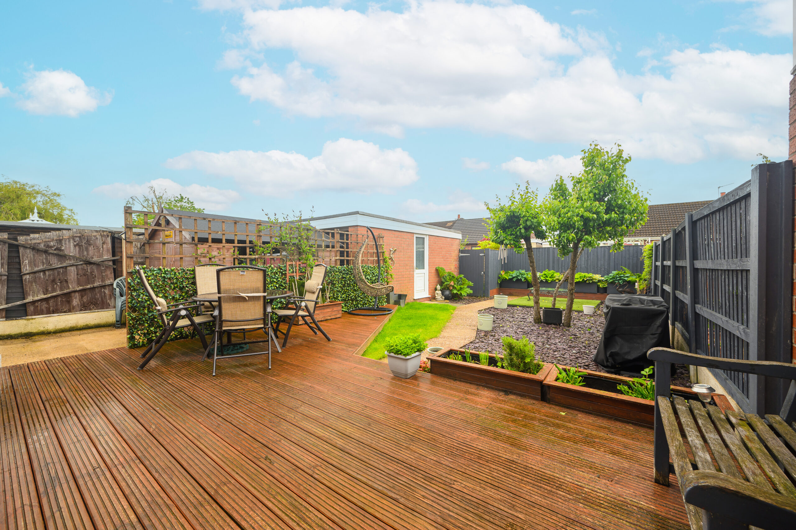 Immaculate 2 Bedroom Semi-Detached Property For Sale in Lowton (WA3) Immaculate 2 Bedroom Semi-Detached Property For Sale in Lowton (WA3)