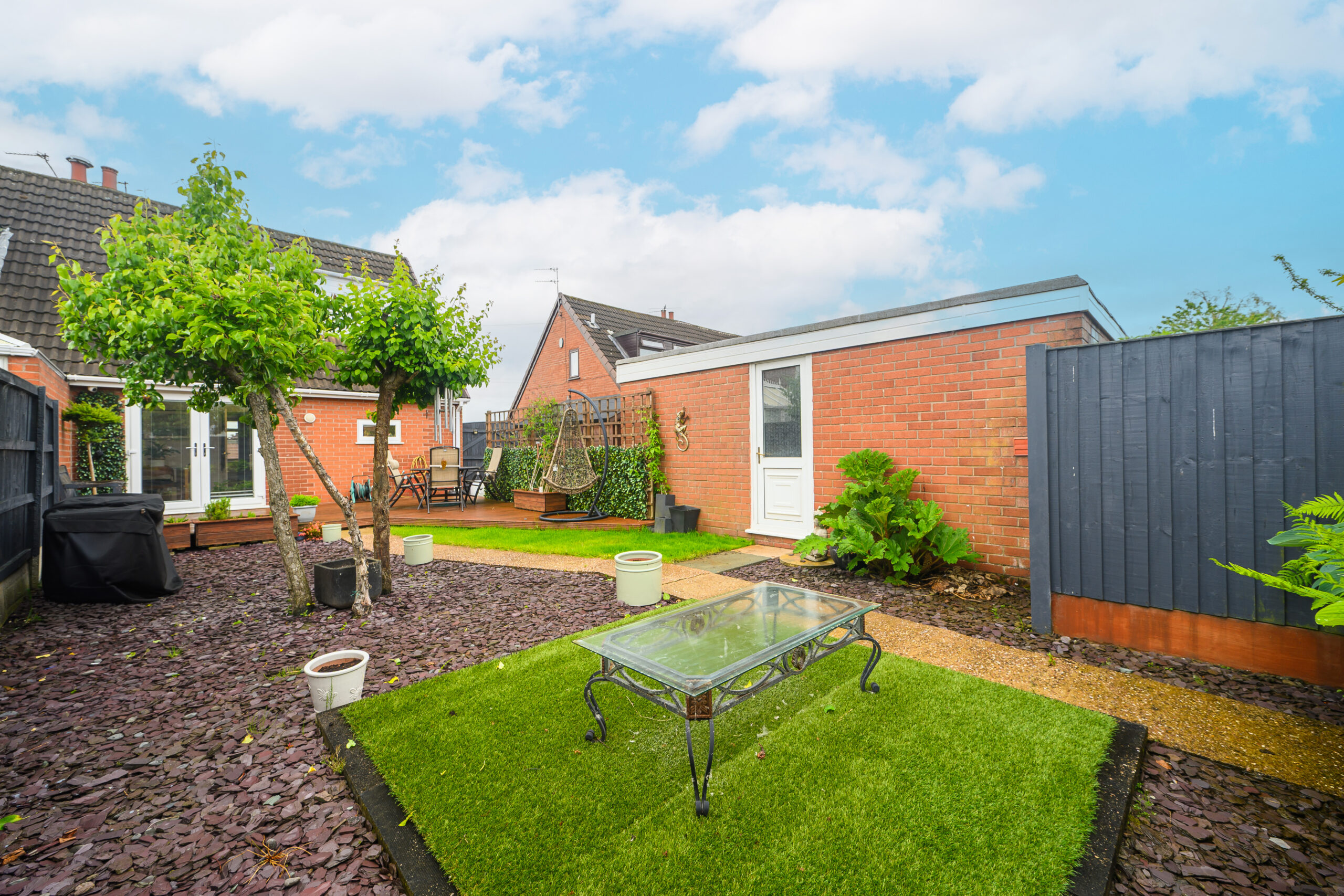 Immaculate 2 Bedroom Semi-Detached Property For Sale in Lowton (WA3) Immaculate 2 Bedroom Semi-Detached Property For Sale in Lowton (WA3)