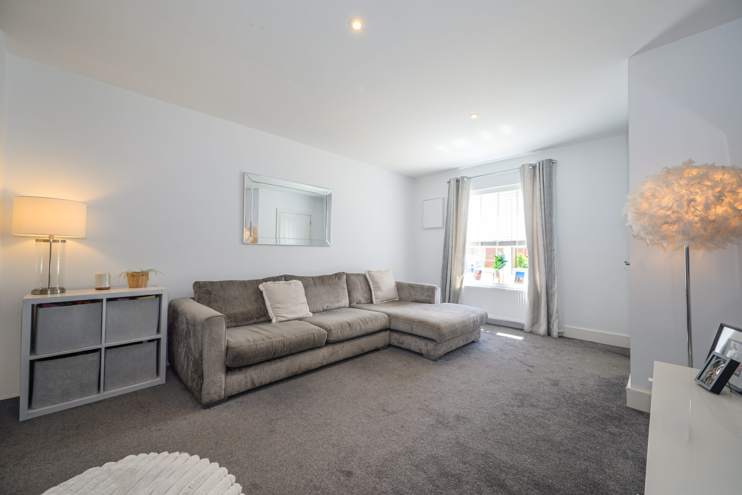 Spacious 3 Bedroom Semi-Detached Property for Sale in Newton-le-Willows (WA12) Spacious 3 Bedroom Semi-Detached Property for Sale in Newton-le-Willows (WA12)