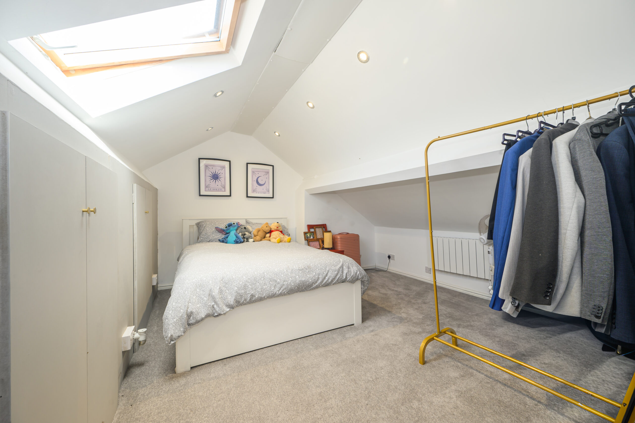 Beautifully Presented 2/3 Bedroom Semi-Detached Home For Sale in Newton-le-Willows (WA12) Beautifully Presented 2/3 Bedroom Semi-Detached Home For Sale in Newton-le-Willows (WA12)
