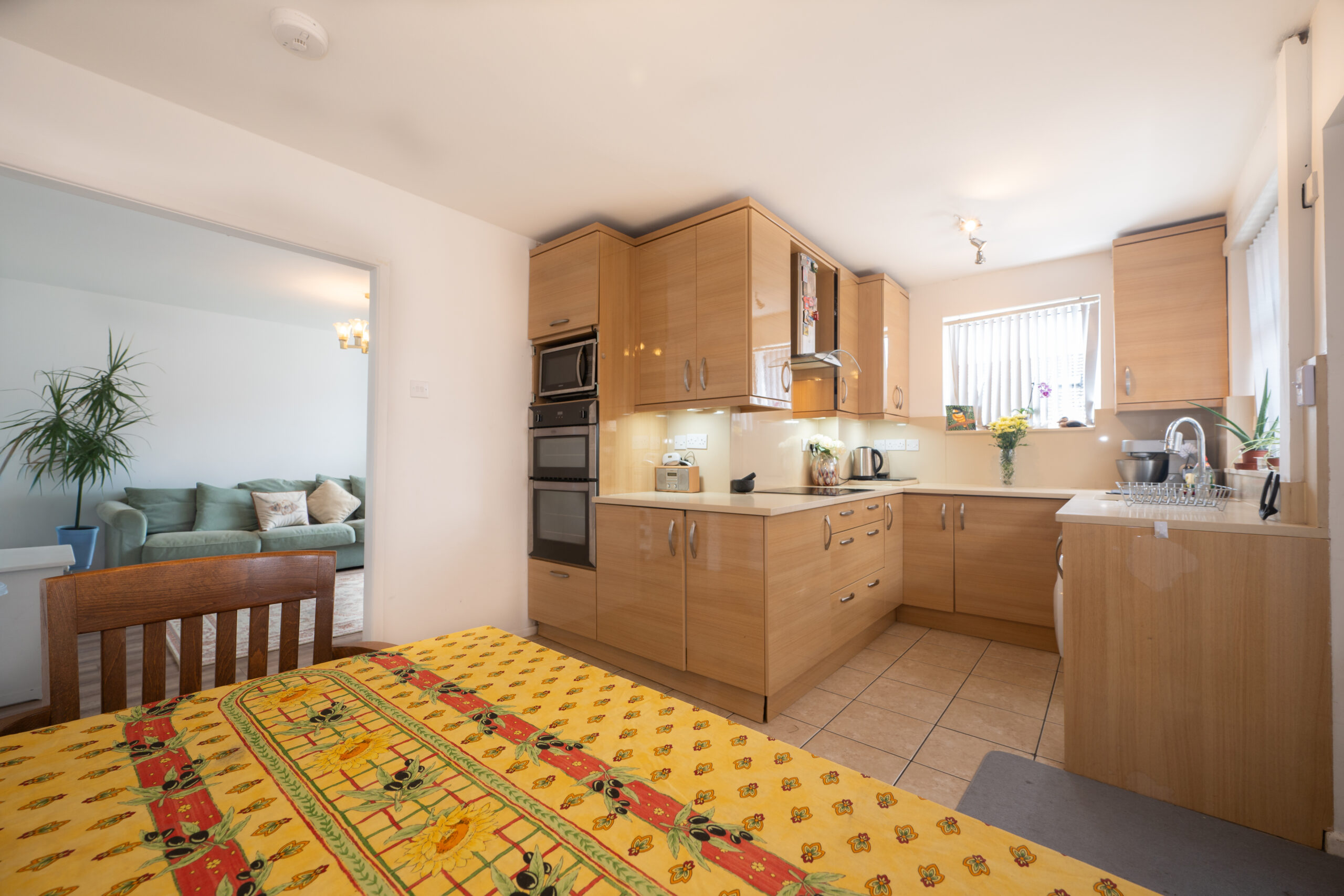 Lovely 3 Bedroom Detached Bungalow For Sale in Newton-le-willows (WA12) Lovely 3 Bedroom Detached Bungalow For Sale in Newton-le-willows (WA12)
