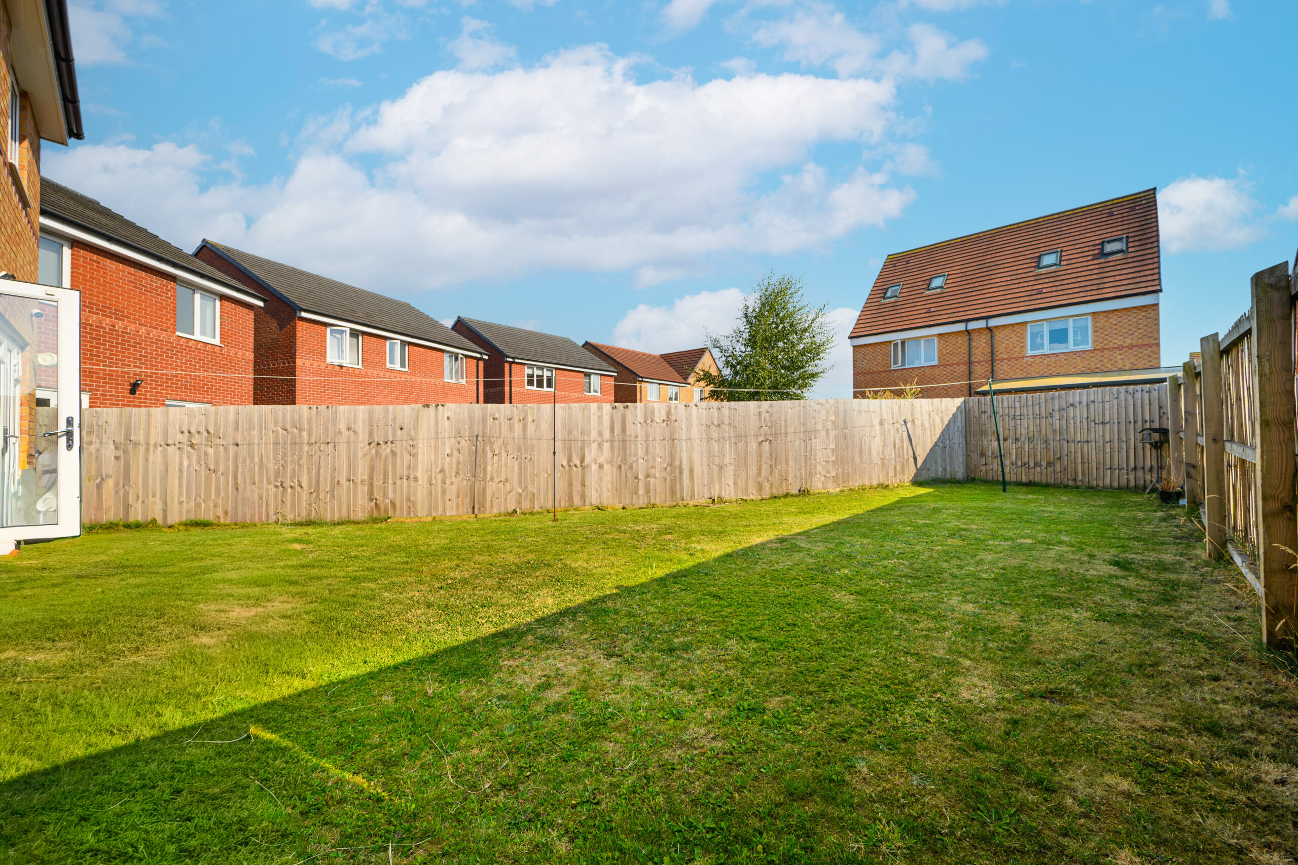 Spacious 4 Bedroom Detached Family Home For Sale in Golborne (WA3) Spacious 4 Bedroom Detached Family Home For Sale in Golborne (WA3)